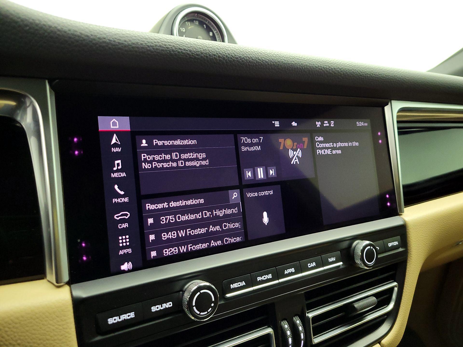 Thumbnail: 2021 Porsche Macan - 15