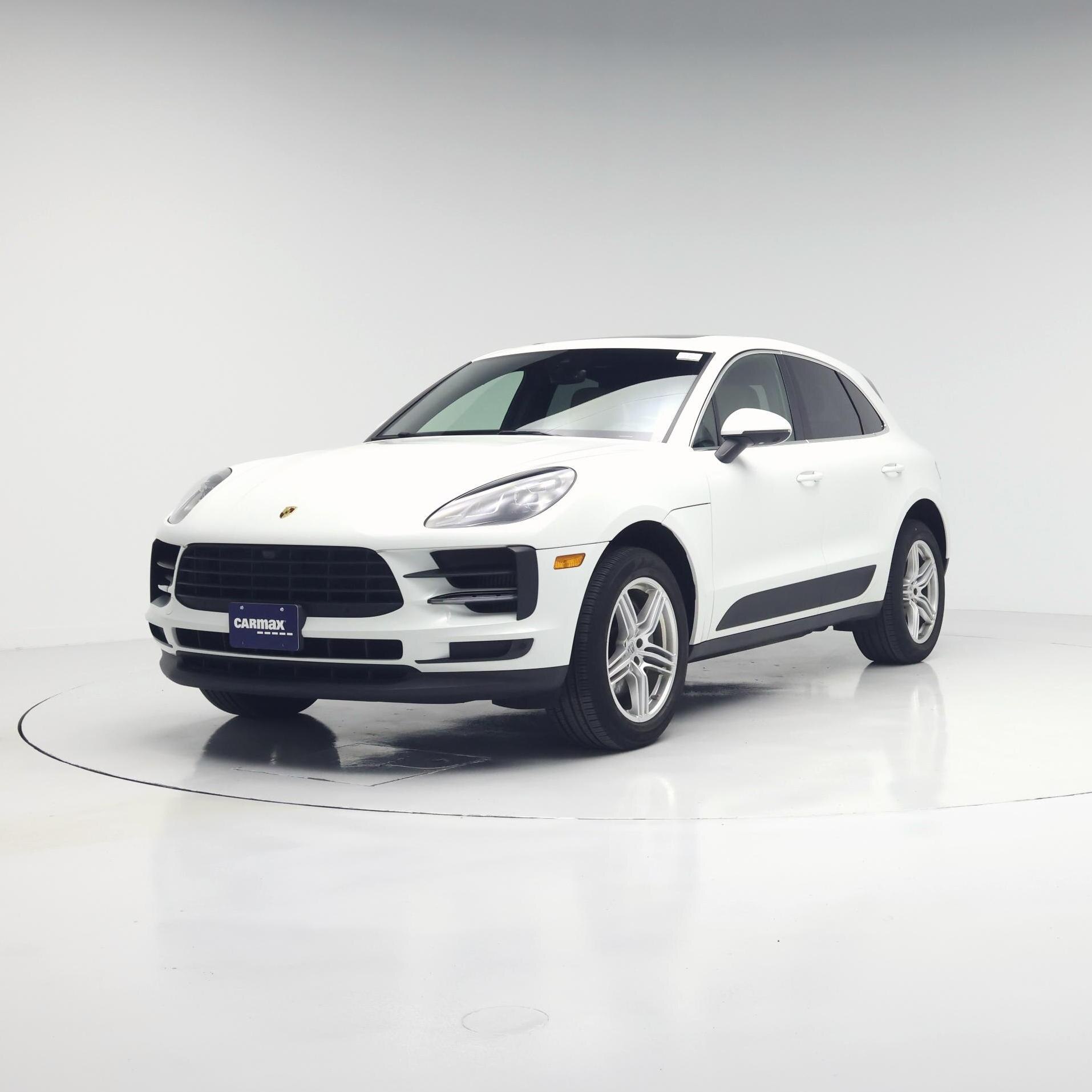 Thumbnail: 2021 Porsche Macan - 4