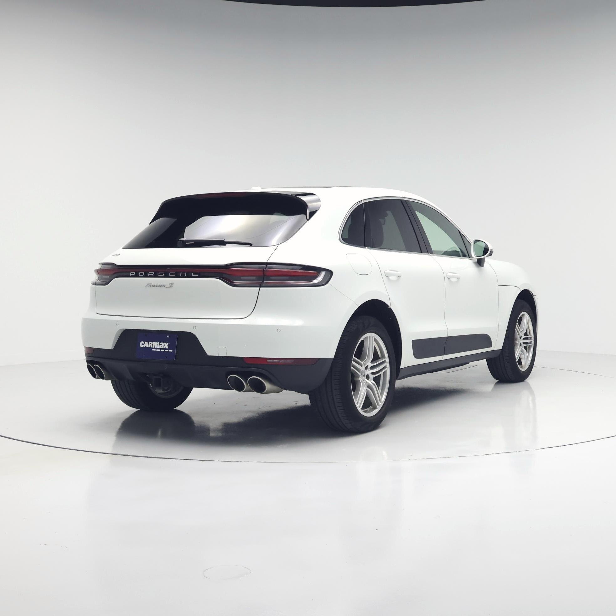 Thumbnail: 2021 Porsche Macan - 8