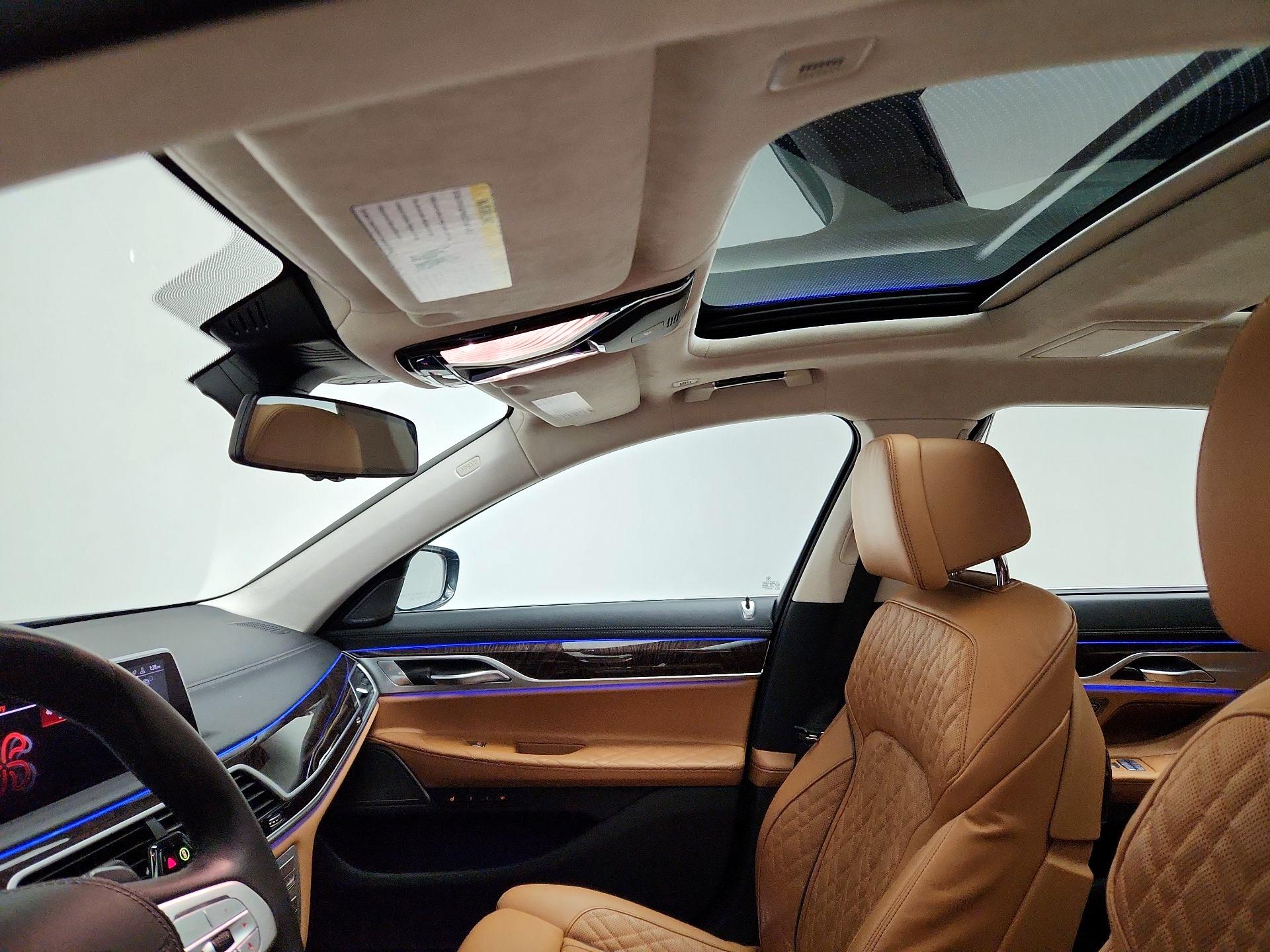 Thumbnail: 2020 BMW 7 Series - 20