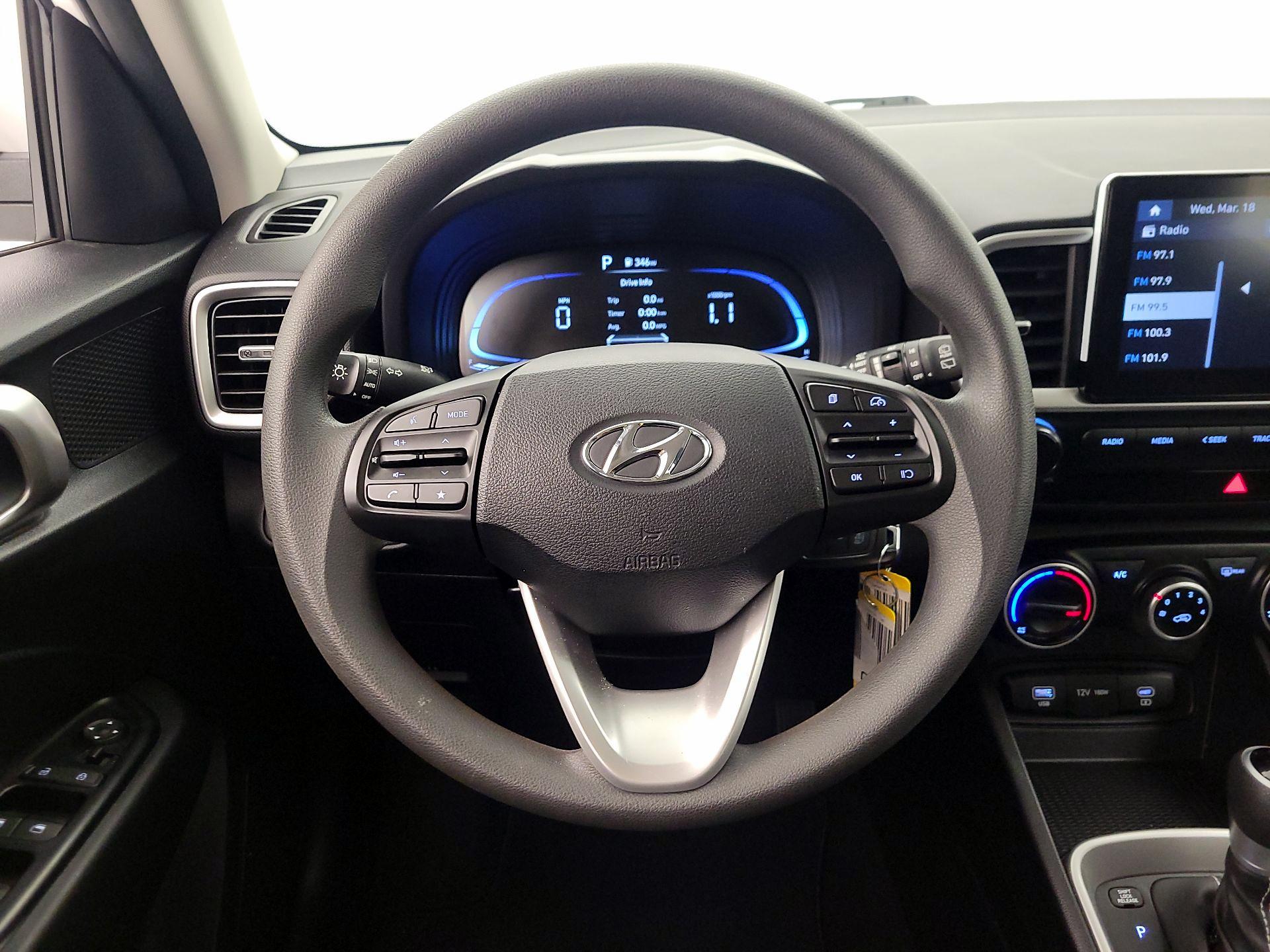 Thumbnail: 2024 Hyundai Venue - 10