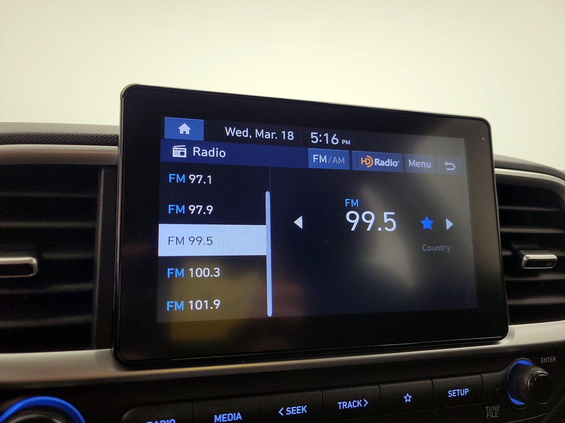 Thumbnail: 2024 Hyundai Venue - 15