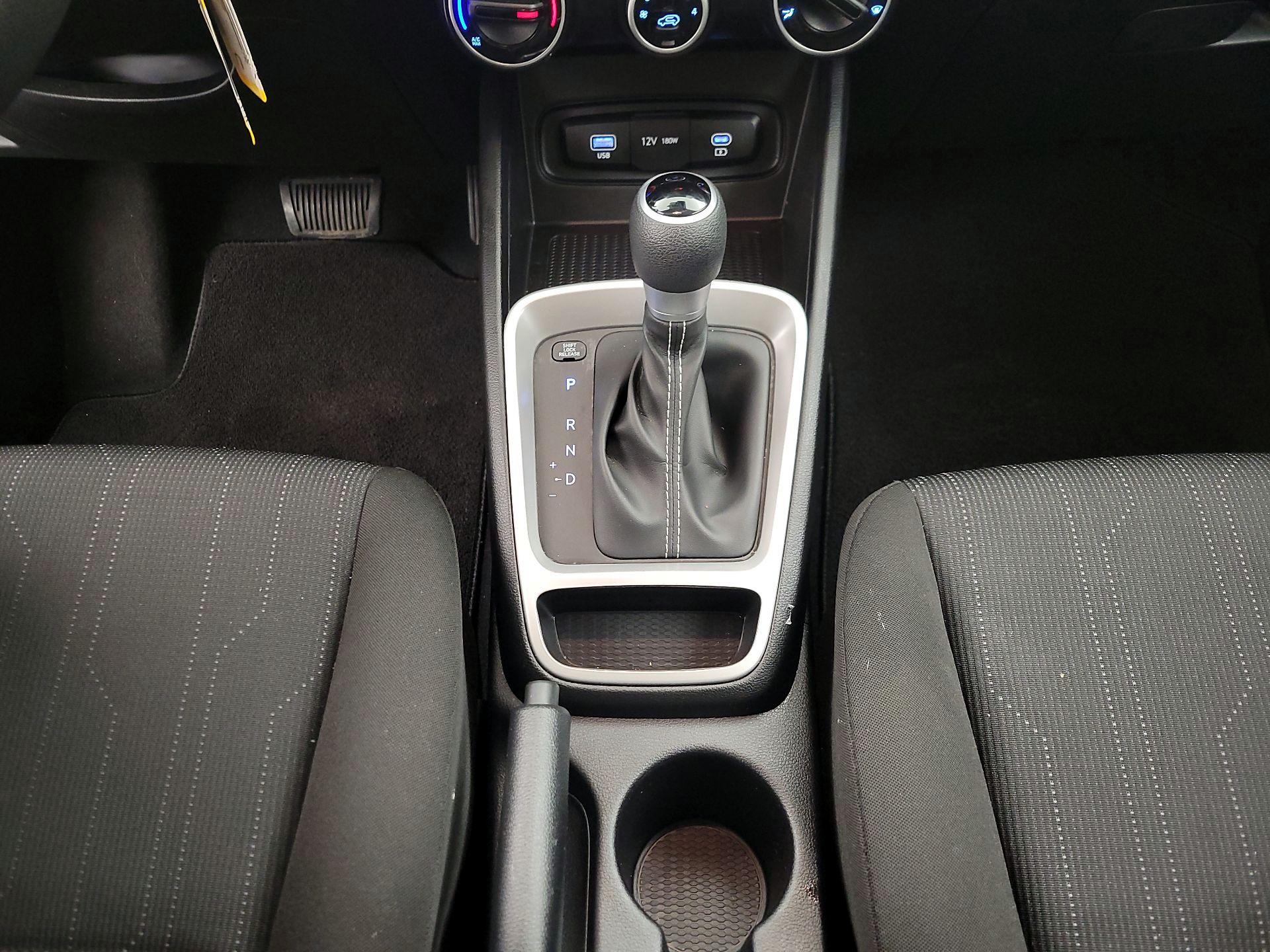 Thumbnail: 2024 Hyundai Venue - 17