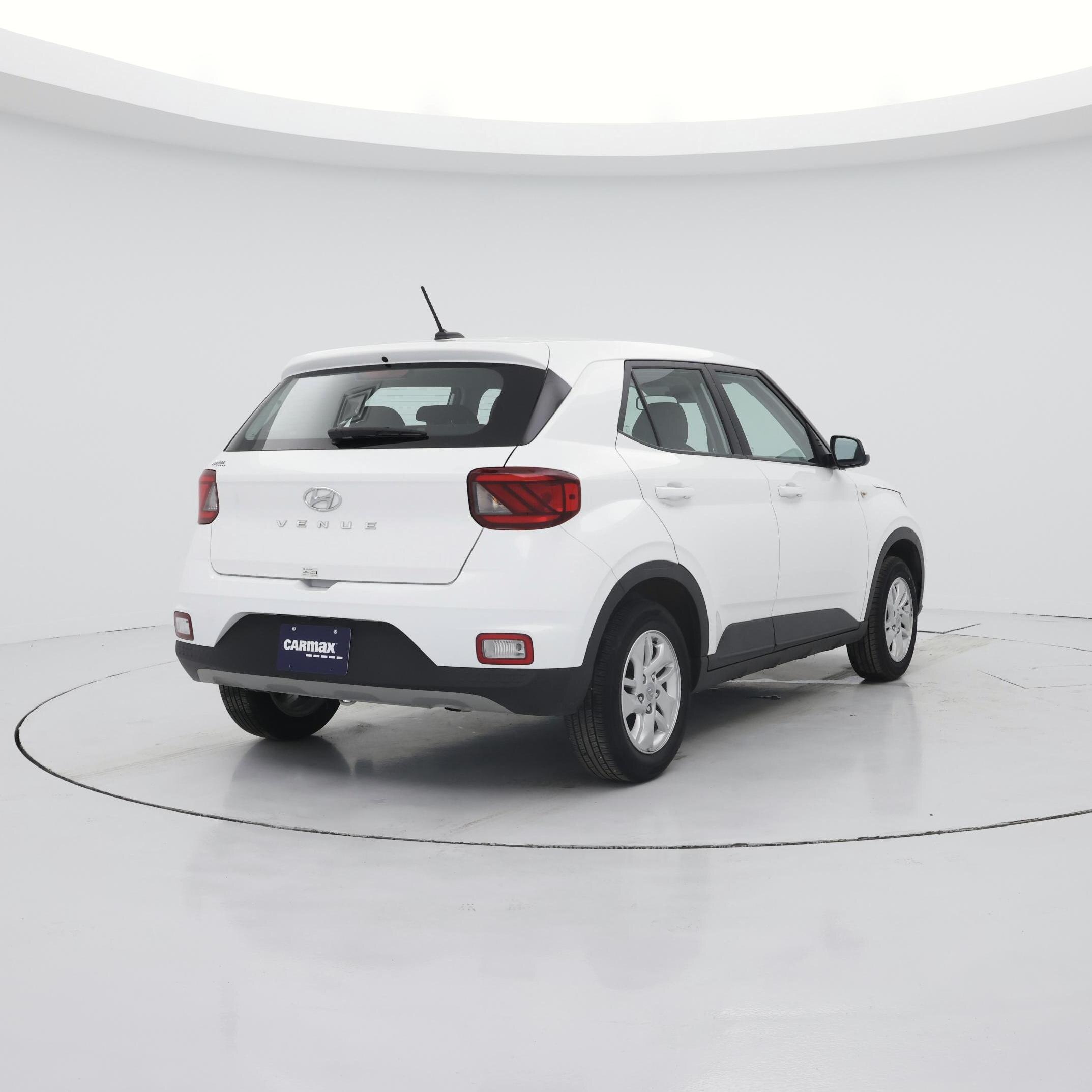 Thumbnail: 2024 Hyundai Venue - 8
