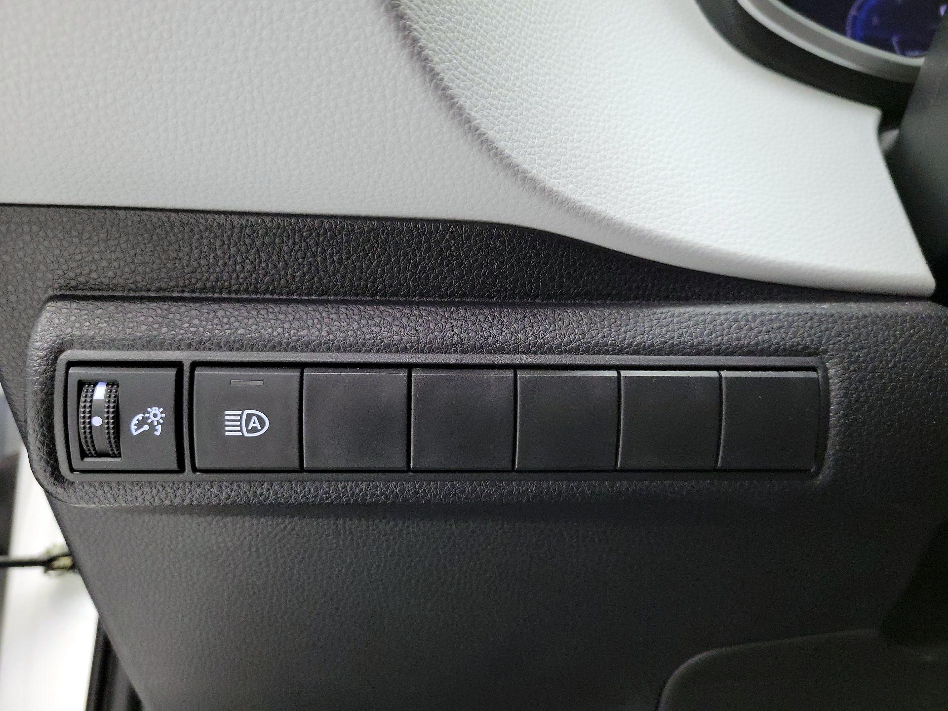 Thumbnail: 2024 Toyota Corolla - 13