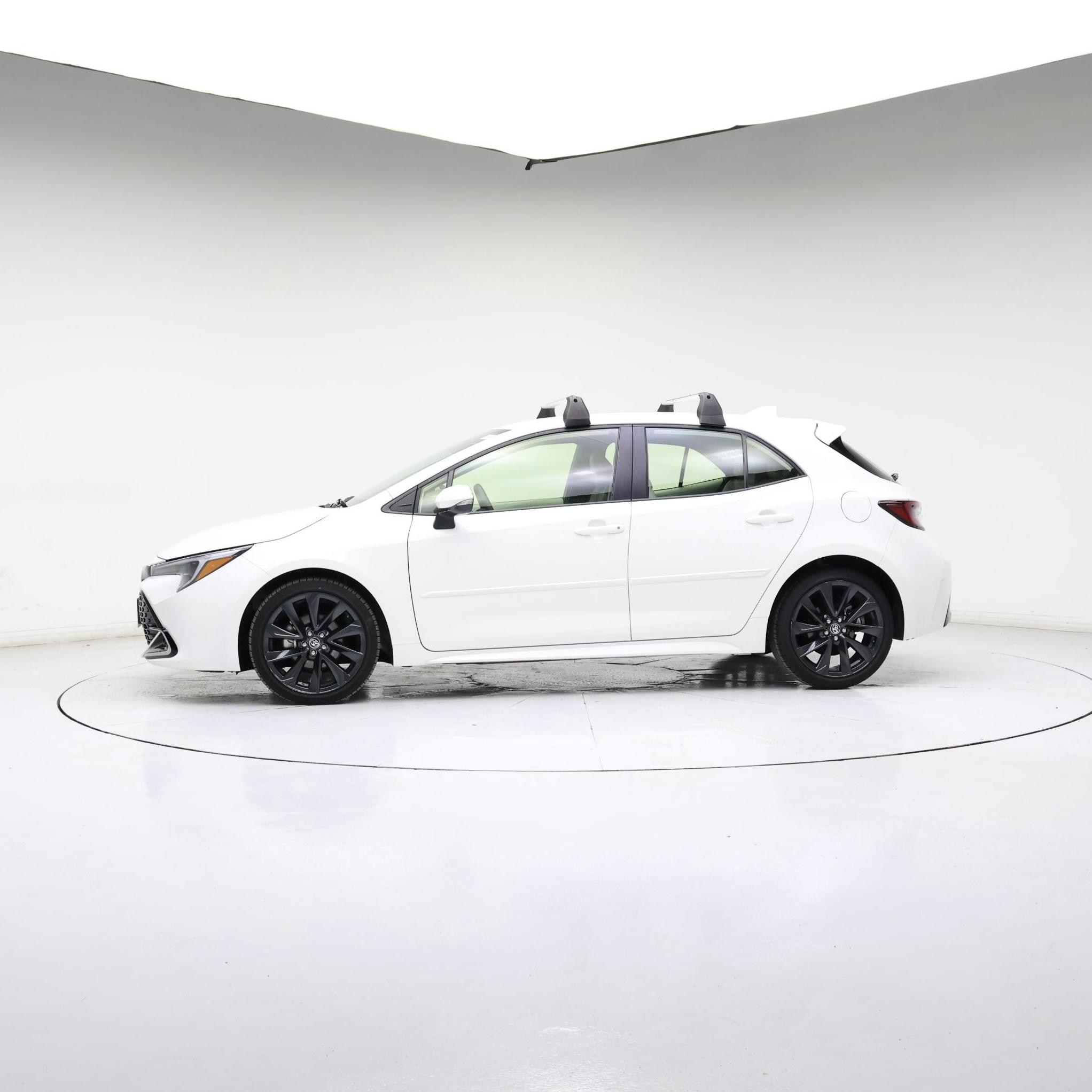 Thumbnail: 2024 Toyota Corolla - 3