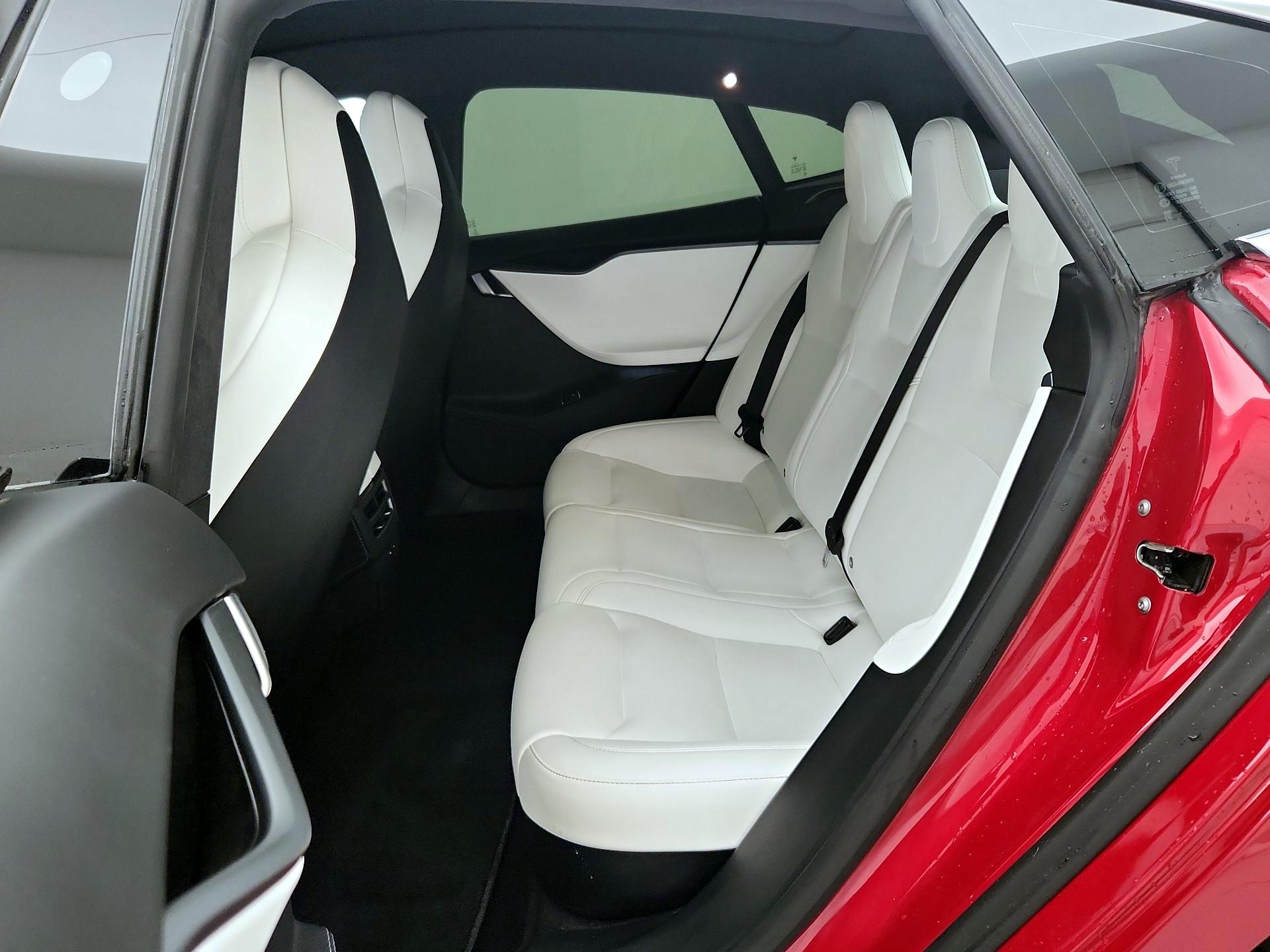 Thumbnail: 2019 Tesla Model S - 20