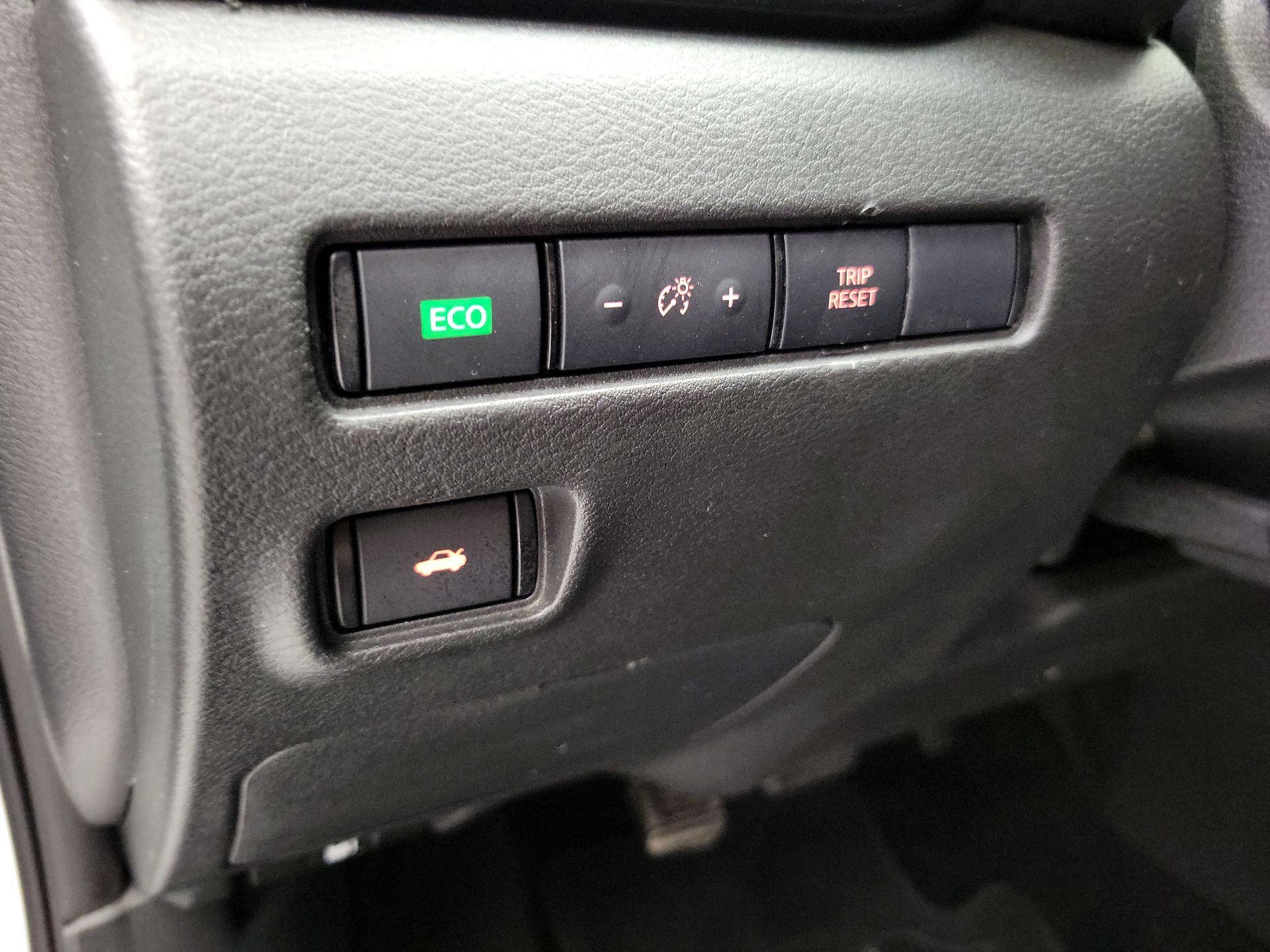 Thumbnail: 2023 Nissan Sentra - 13