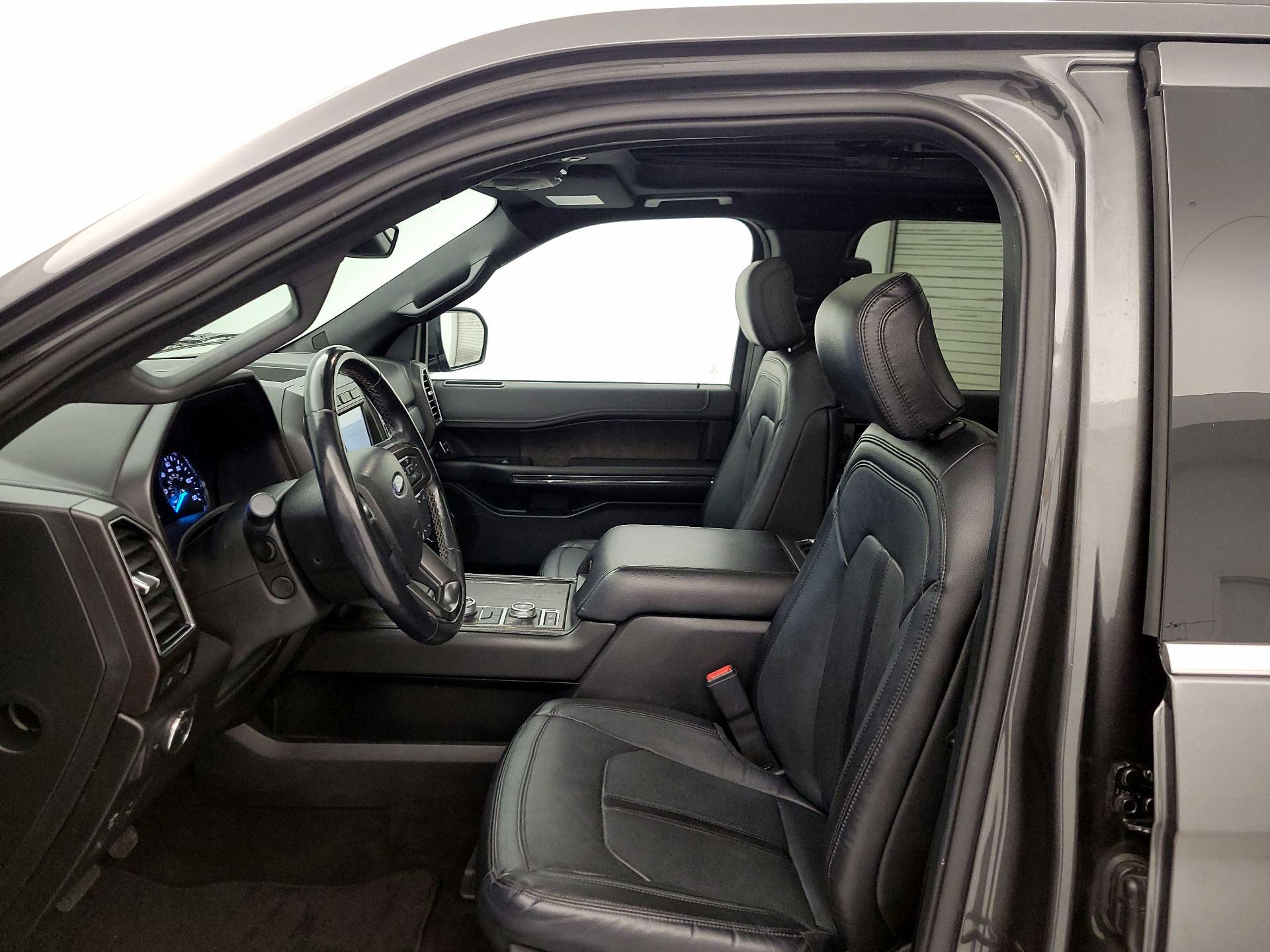 Thumbnail: 2020 Ford Expedition - 11
