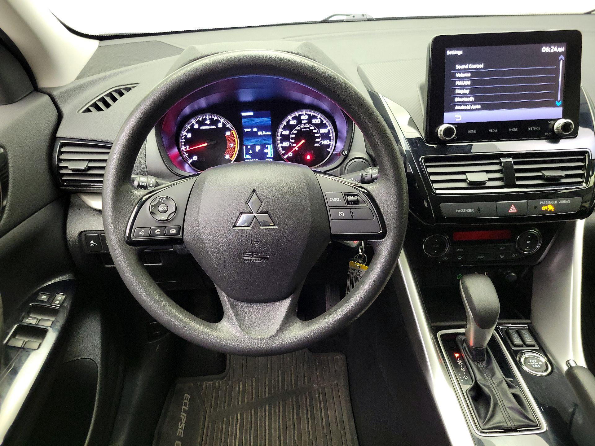 Thumbnail: 2023 Mitsubishi Eclipse Cross - 10