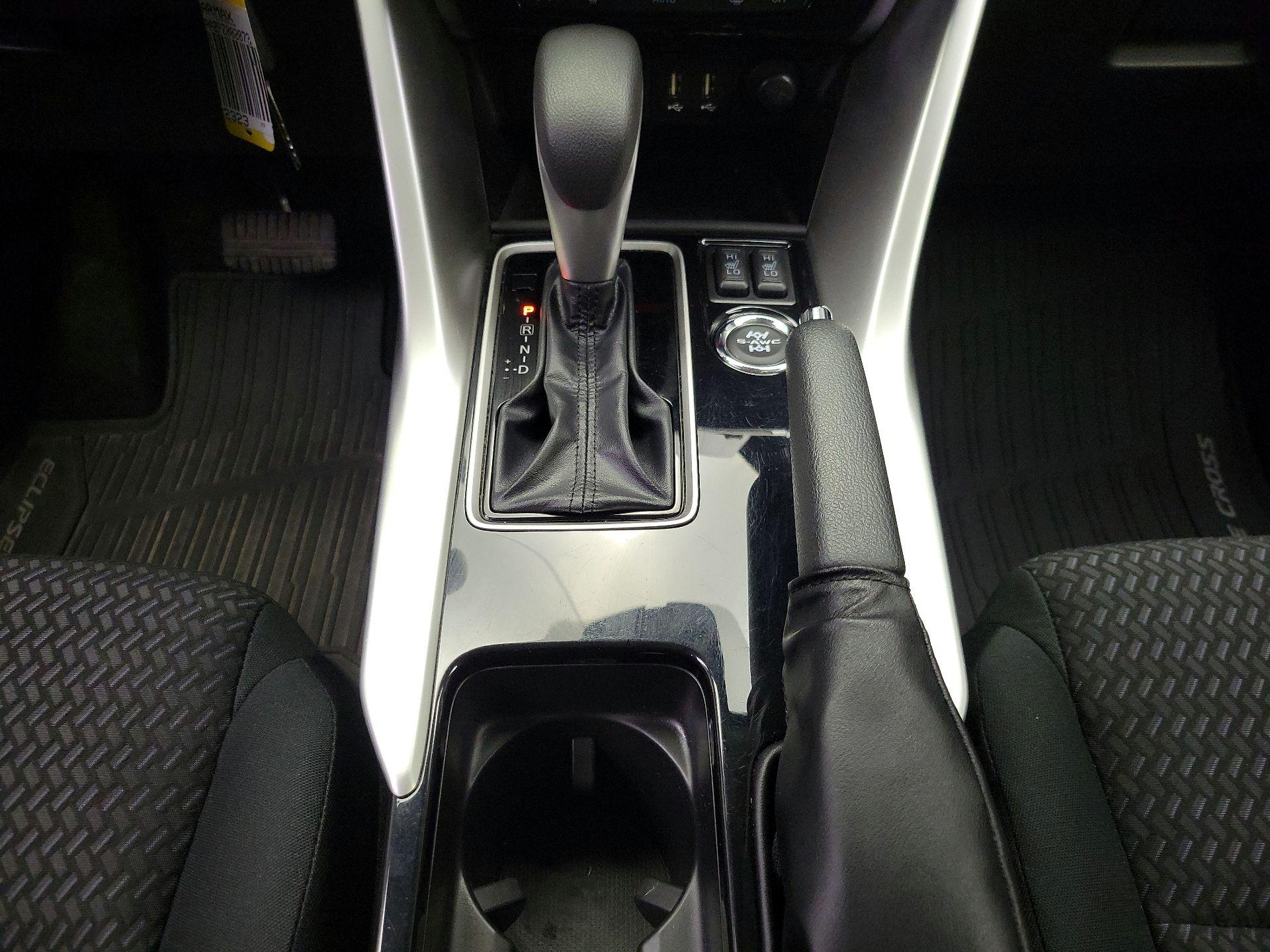 Thumbnail: 2023 Mitsubishi Eclipse Cross - 17