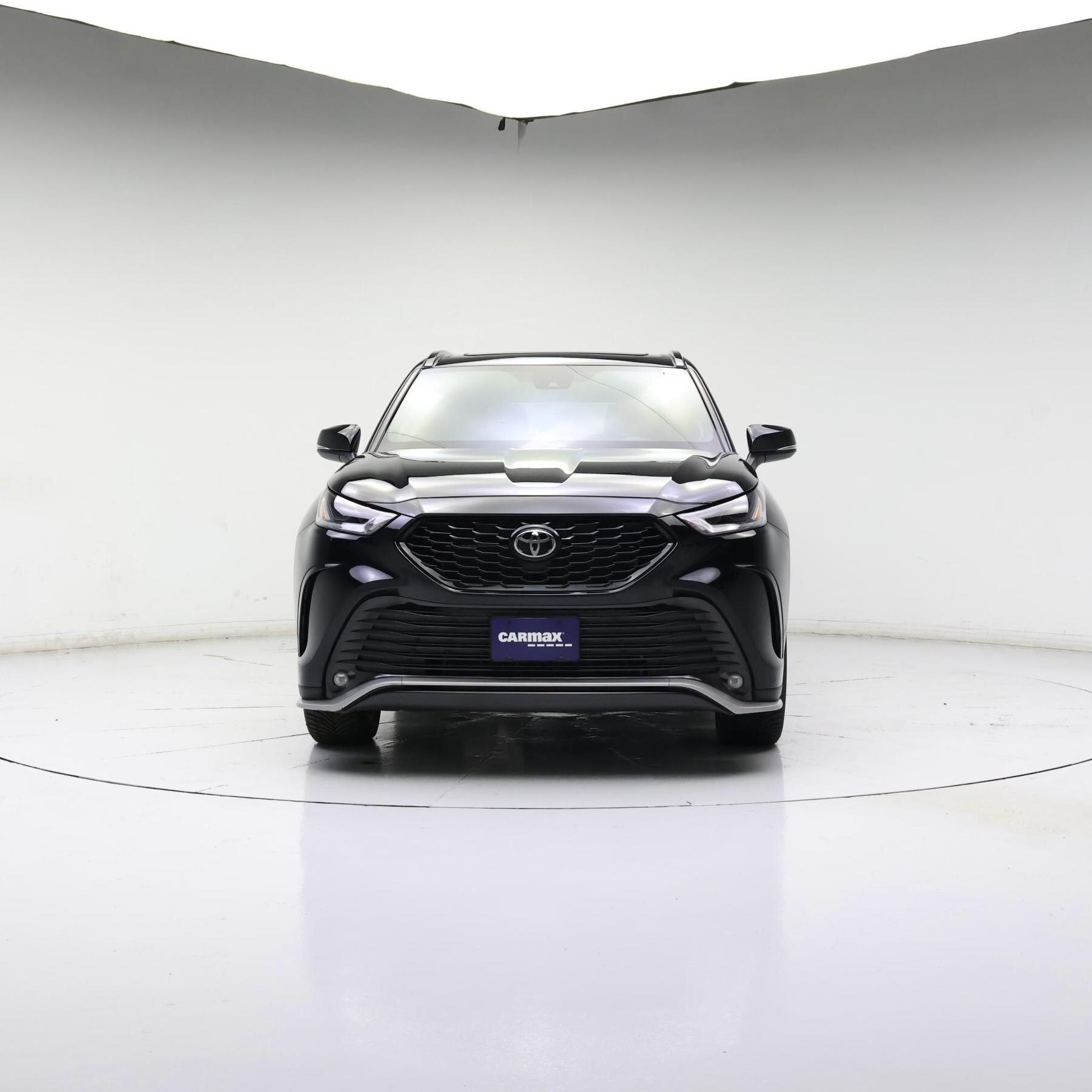 Thumbnail: 2023 Toyota Highlander - 5