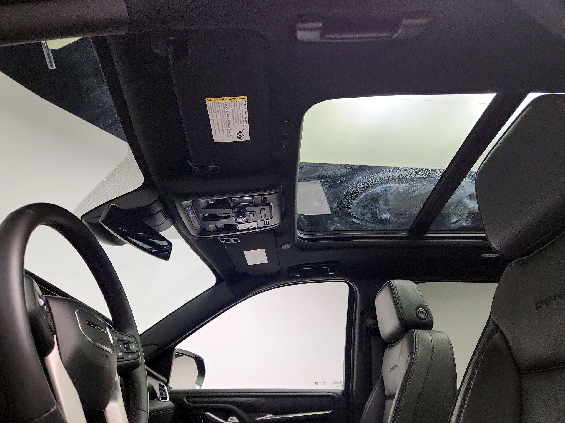 Thumbnail: 2023 GMC Yukon - 19