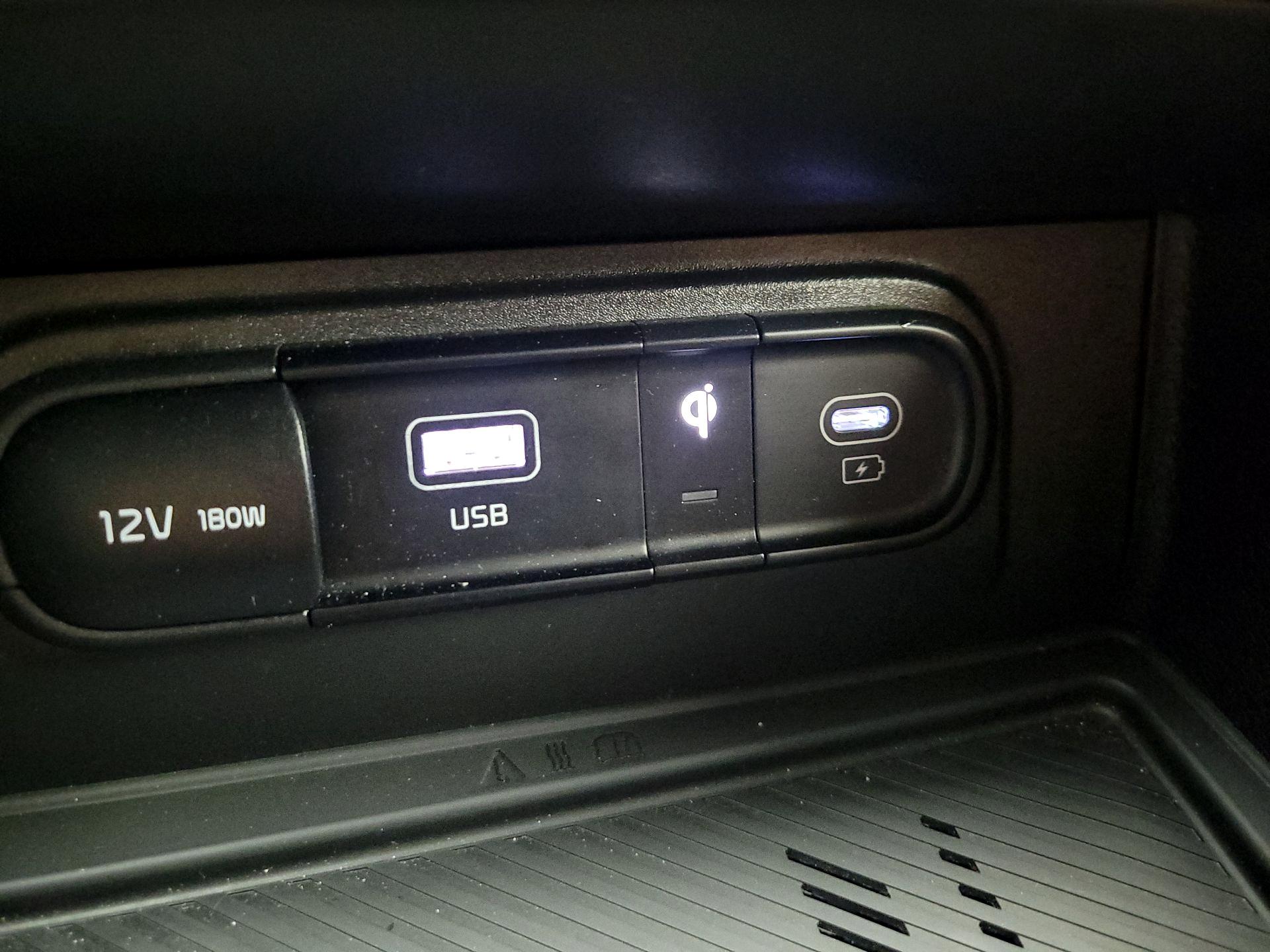 Thumbnail: 2025 Kia Sportage - 18