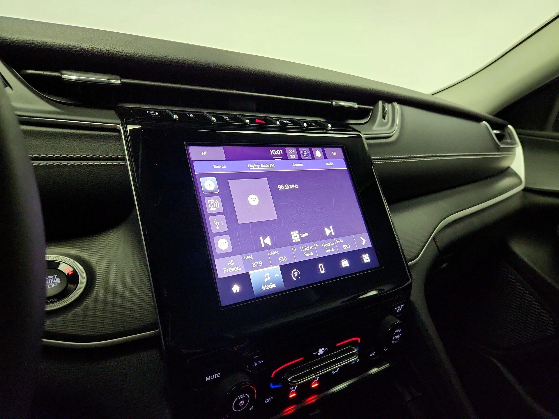 Thumbnail: 2023 Jeep Grand Cherokee - 15