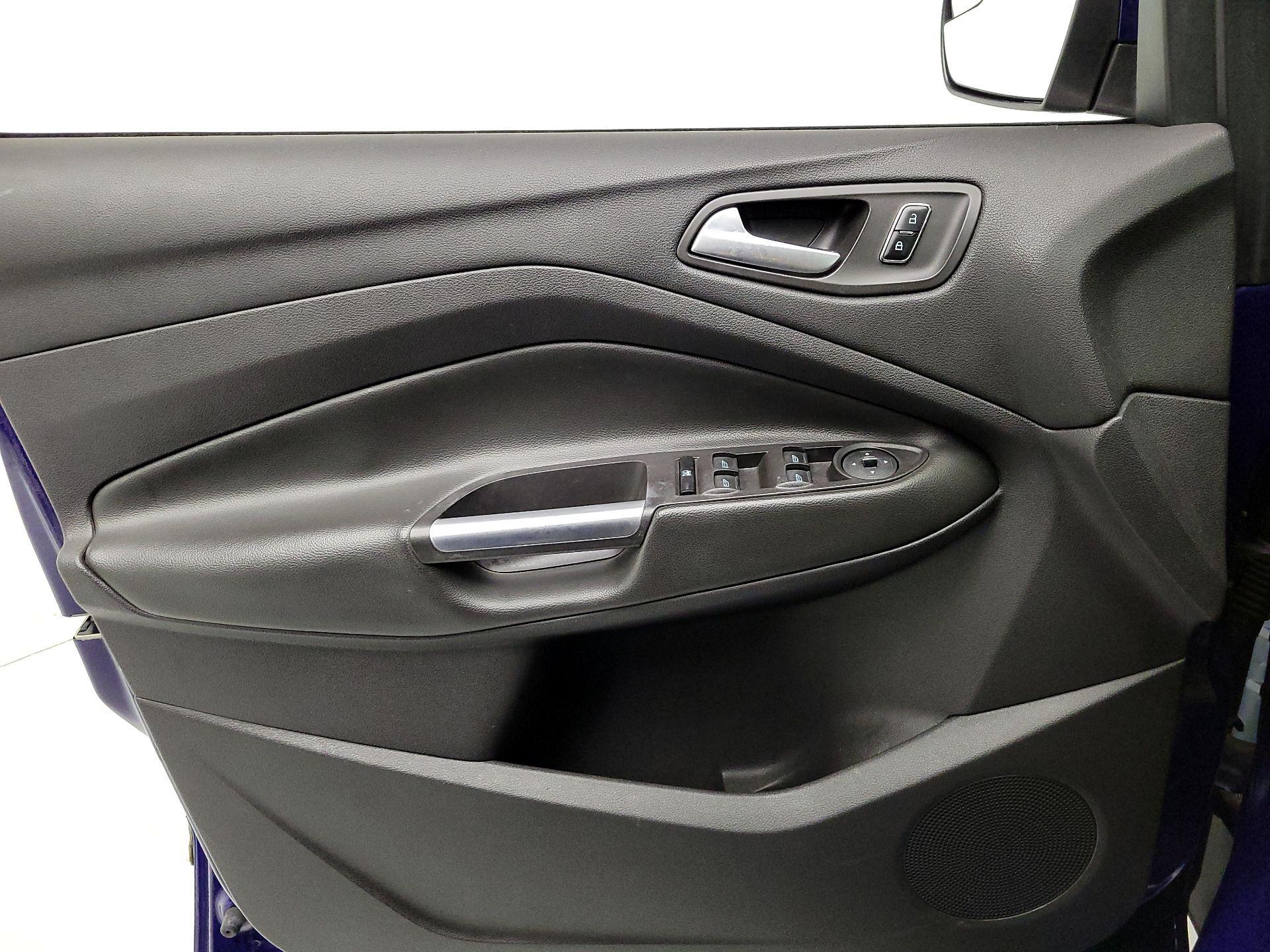 Thumbnail: 2014 Ford Escape - 12