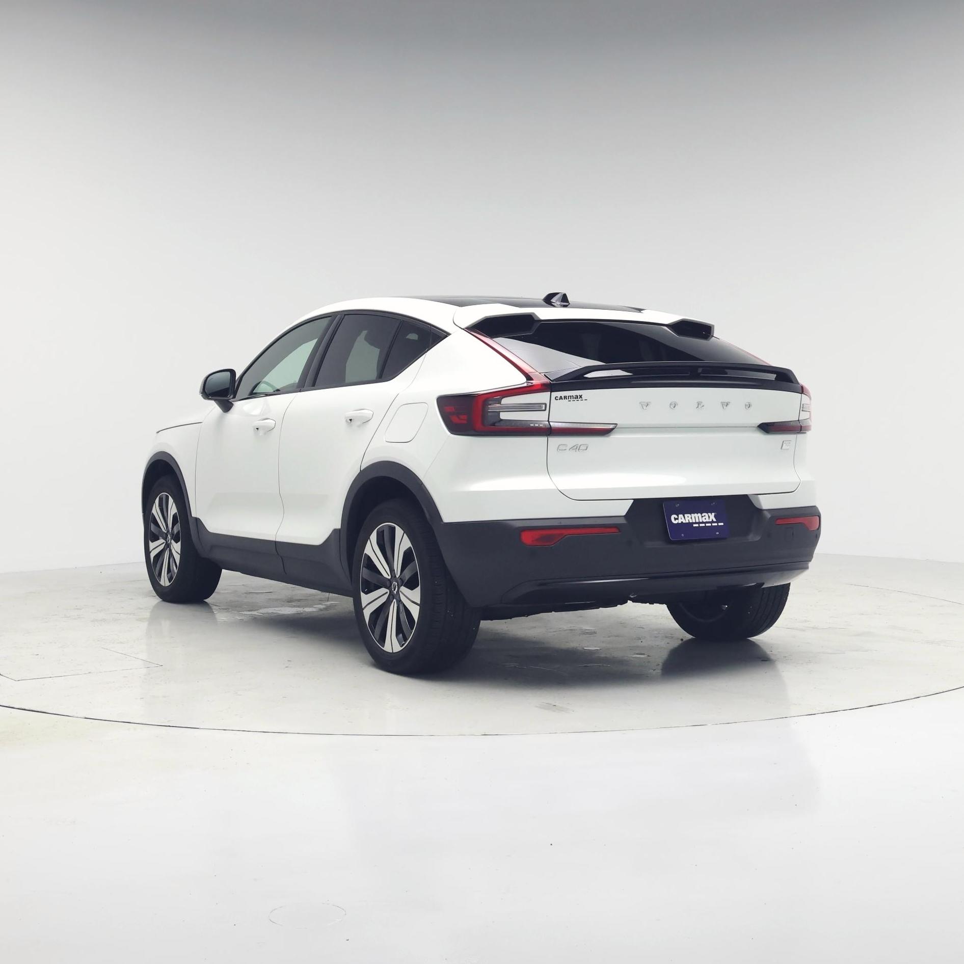 Thumbnail: 2023 Volvo C40 - 2