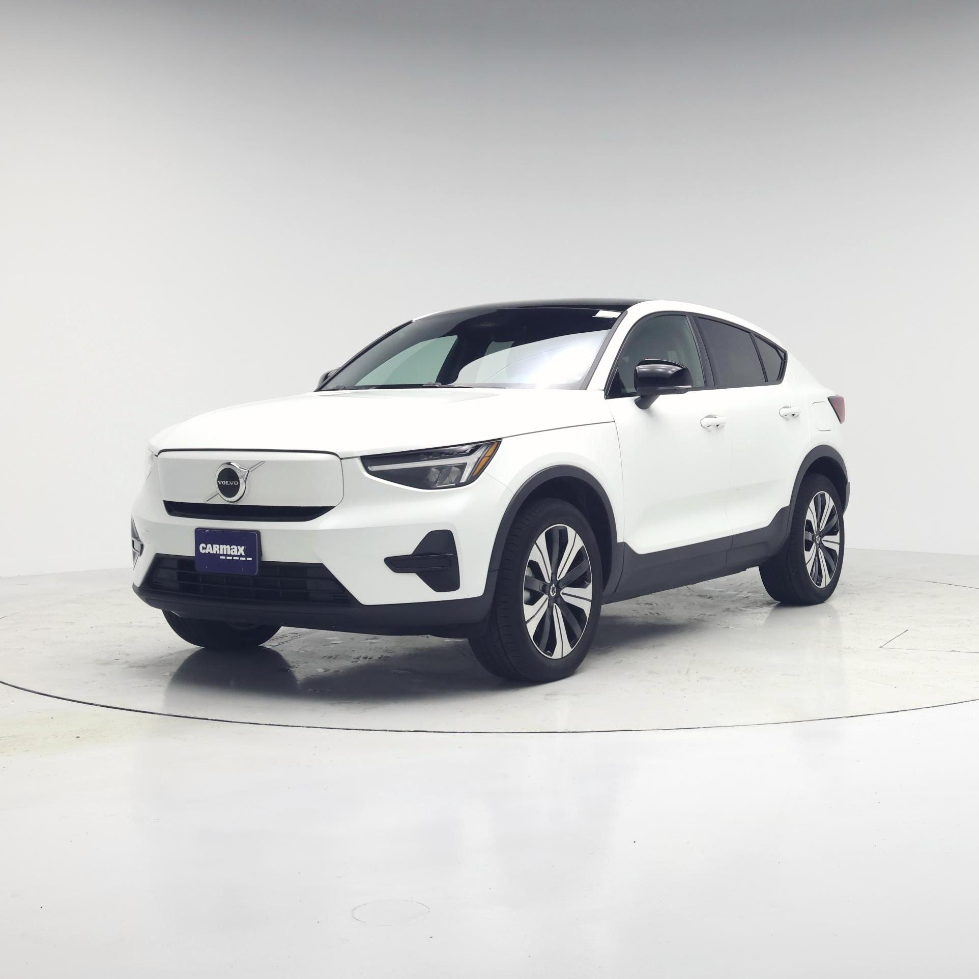 Thumbnail: 2023 Volvo C40 - 4