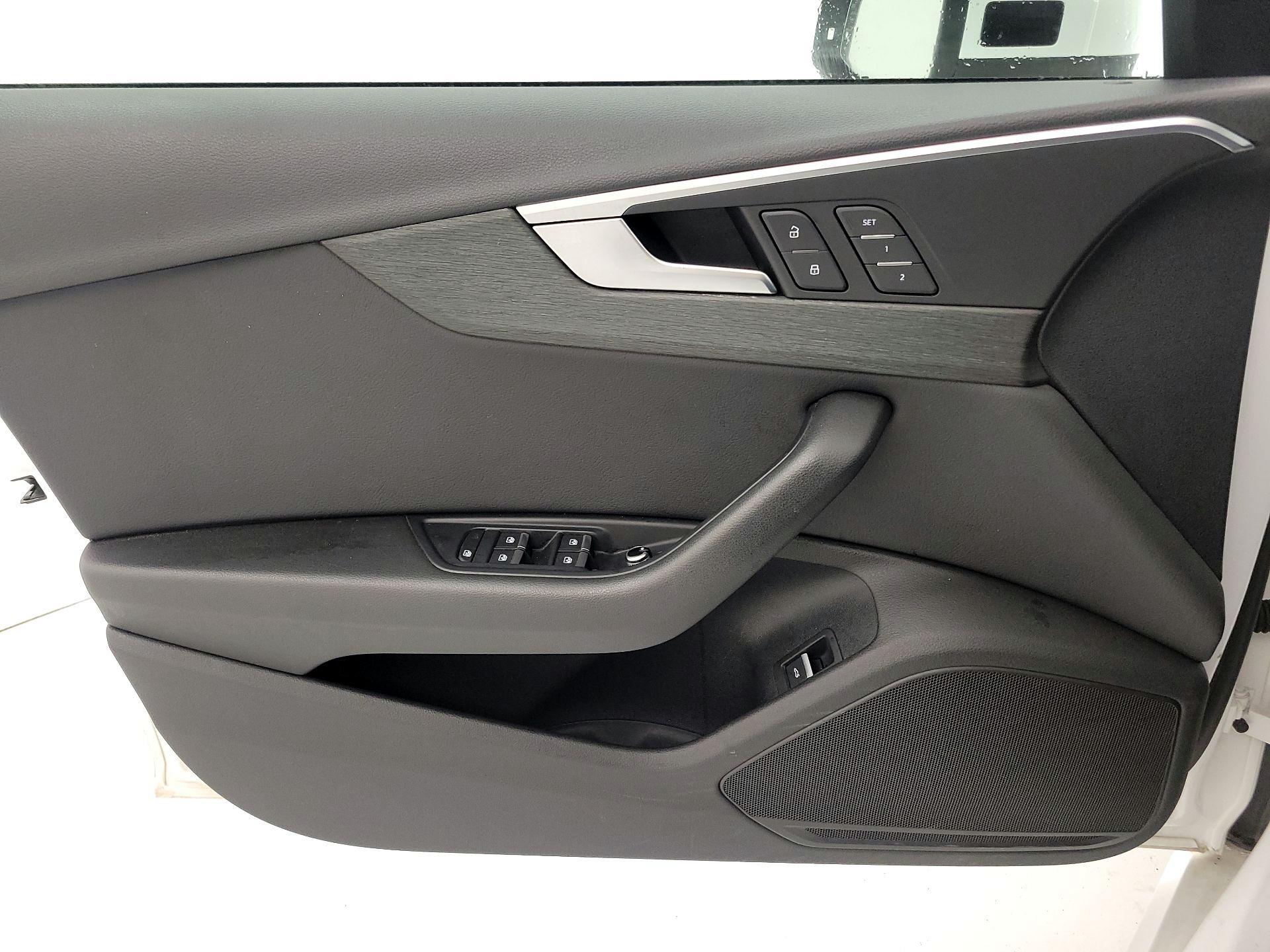 Thumbnail: 2019 Audi A4 - 12