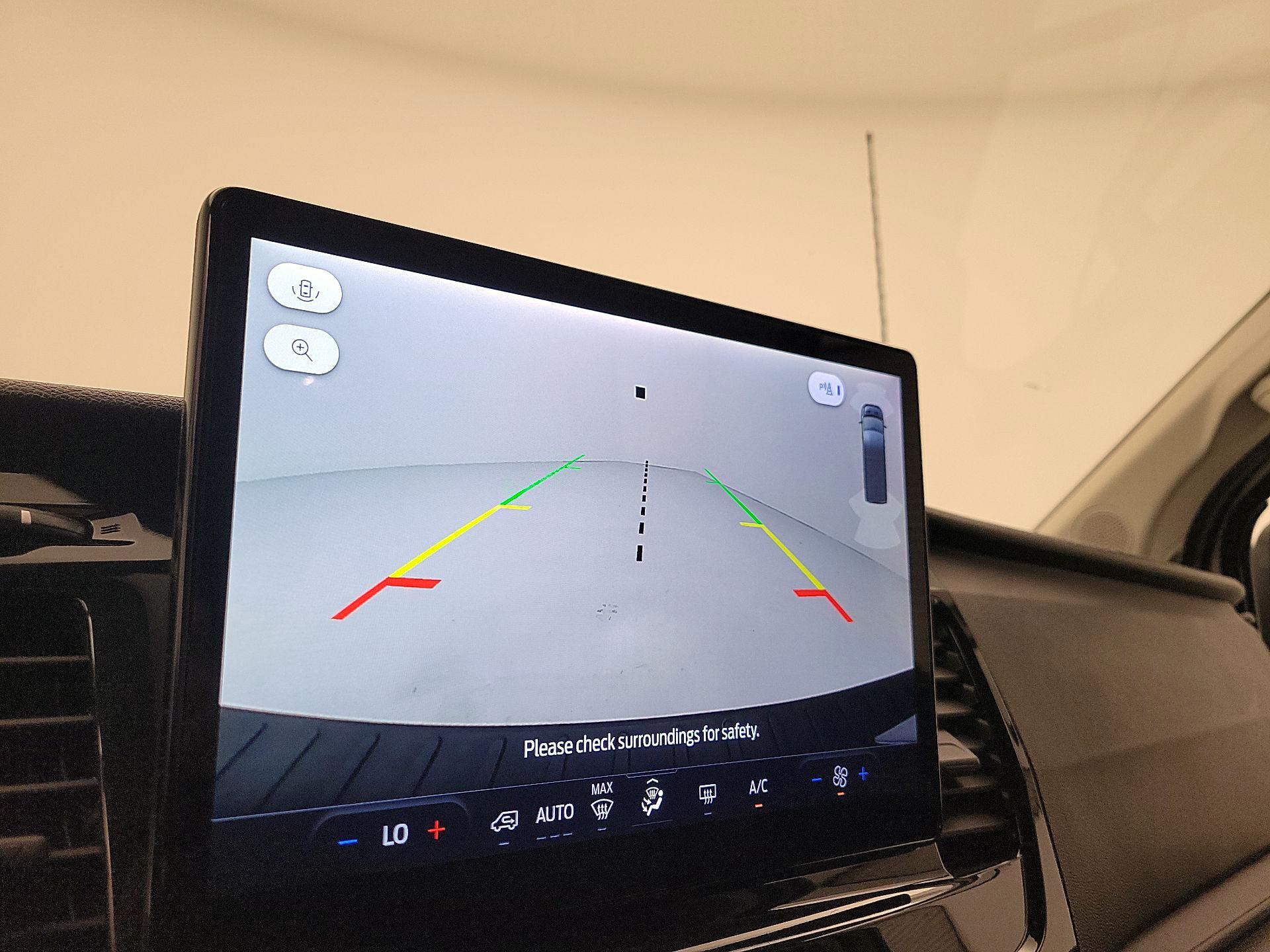 Thumbnail: 2024 Ford Transit Series - 15