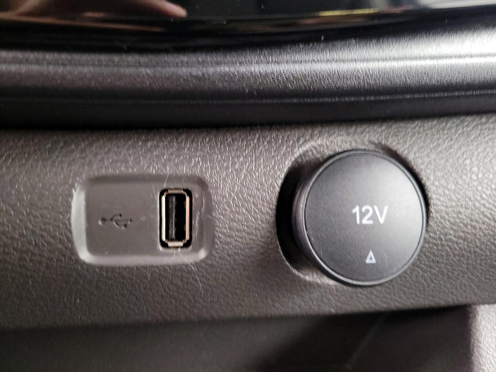 Thumbnail: 2024 Ford Transit Series - 19