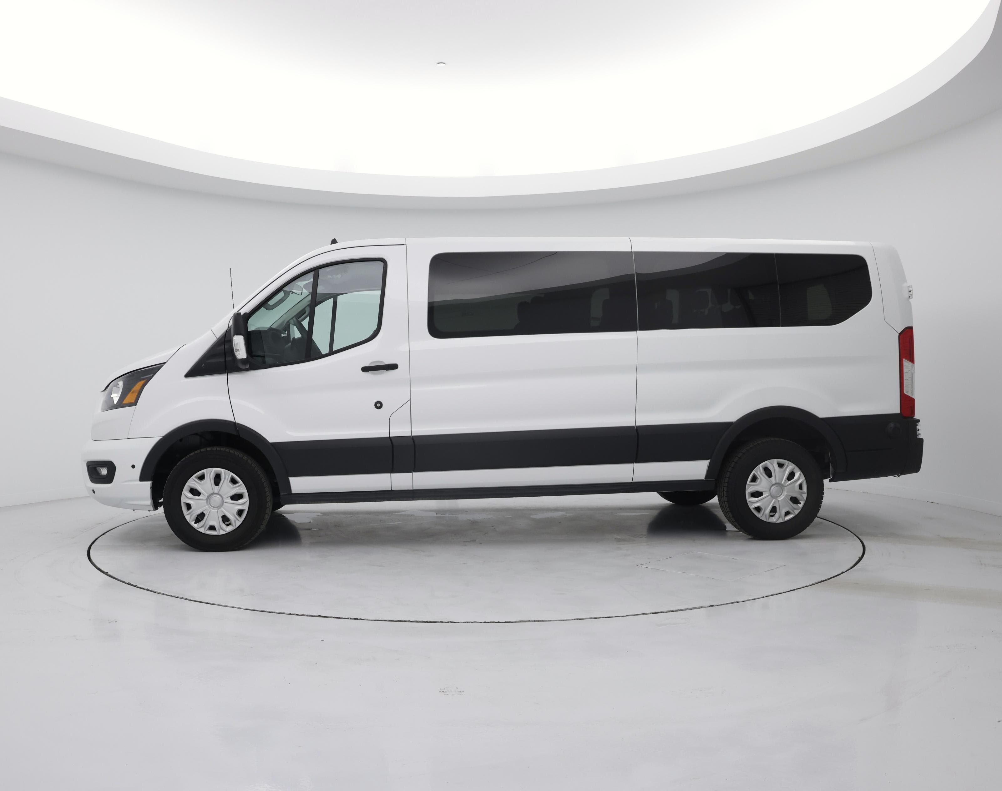 Thumbnail: 2024 Ford Transit Series - 3