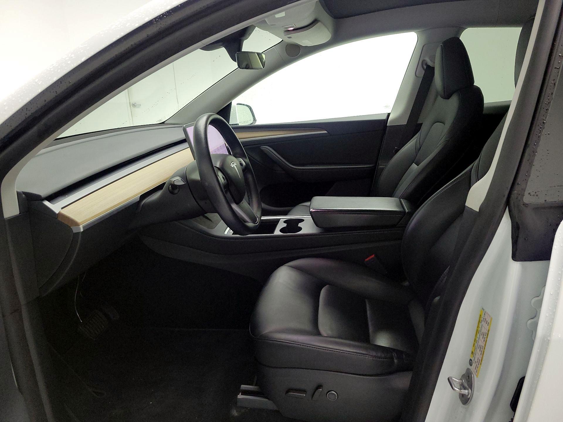 Thumbnail: 2024 Tesla Model Y - 11