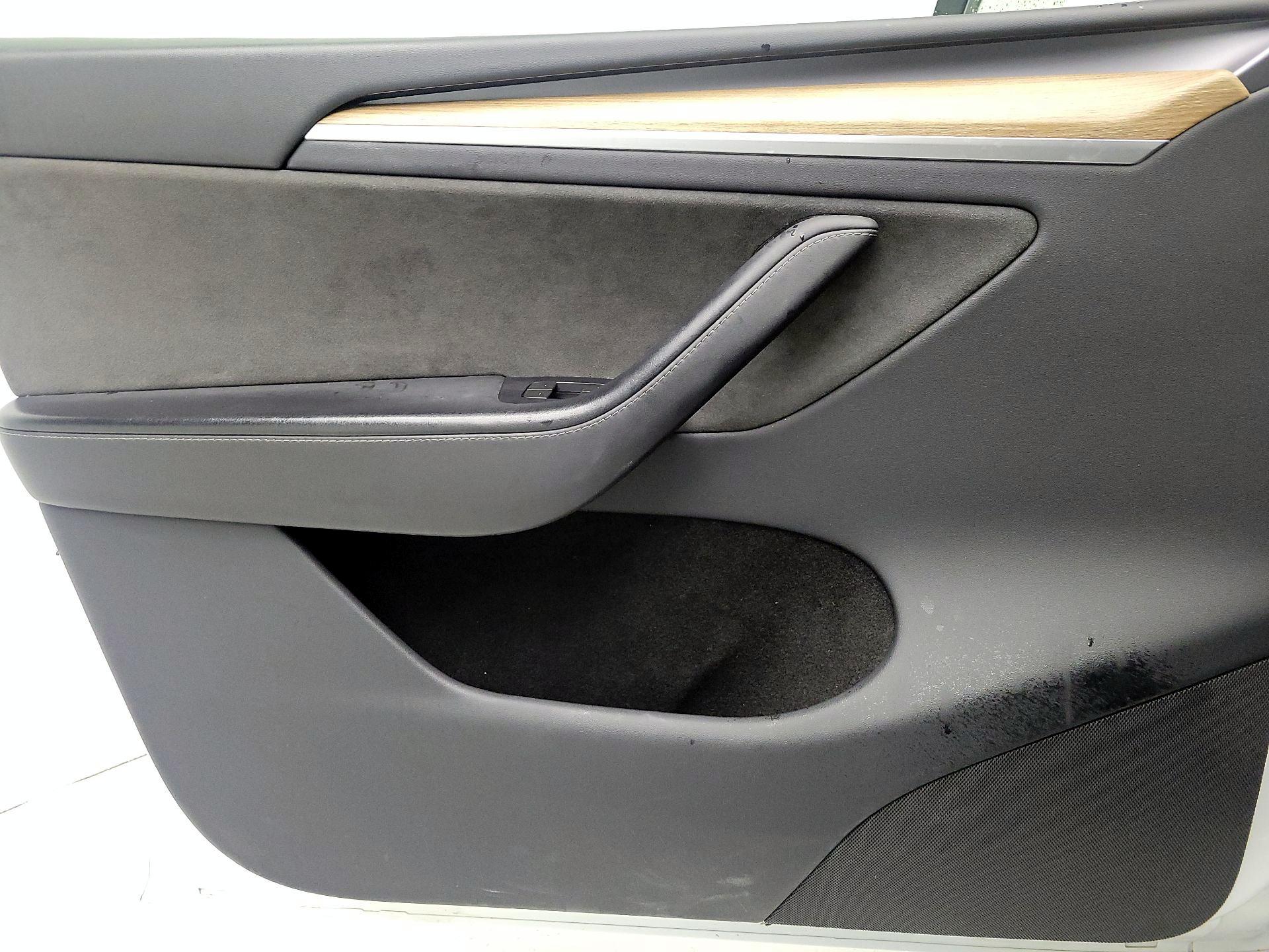 Thumbnail: 2024 Tesla Model Y - 12