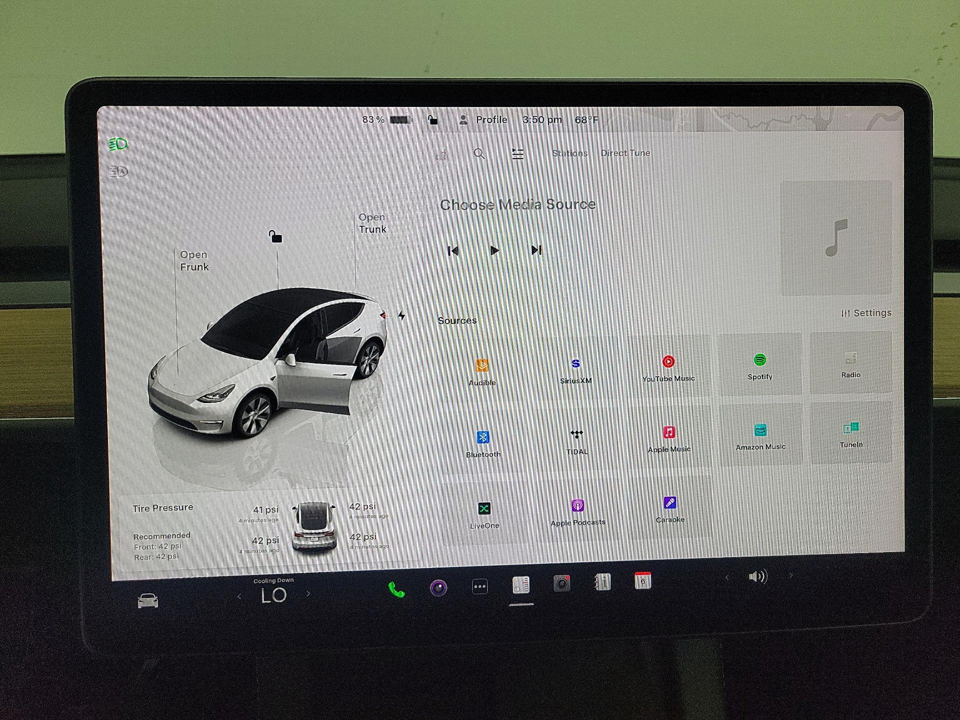 Thumbnail: 2024 Tesla Model Y - 13