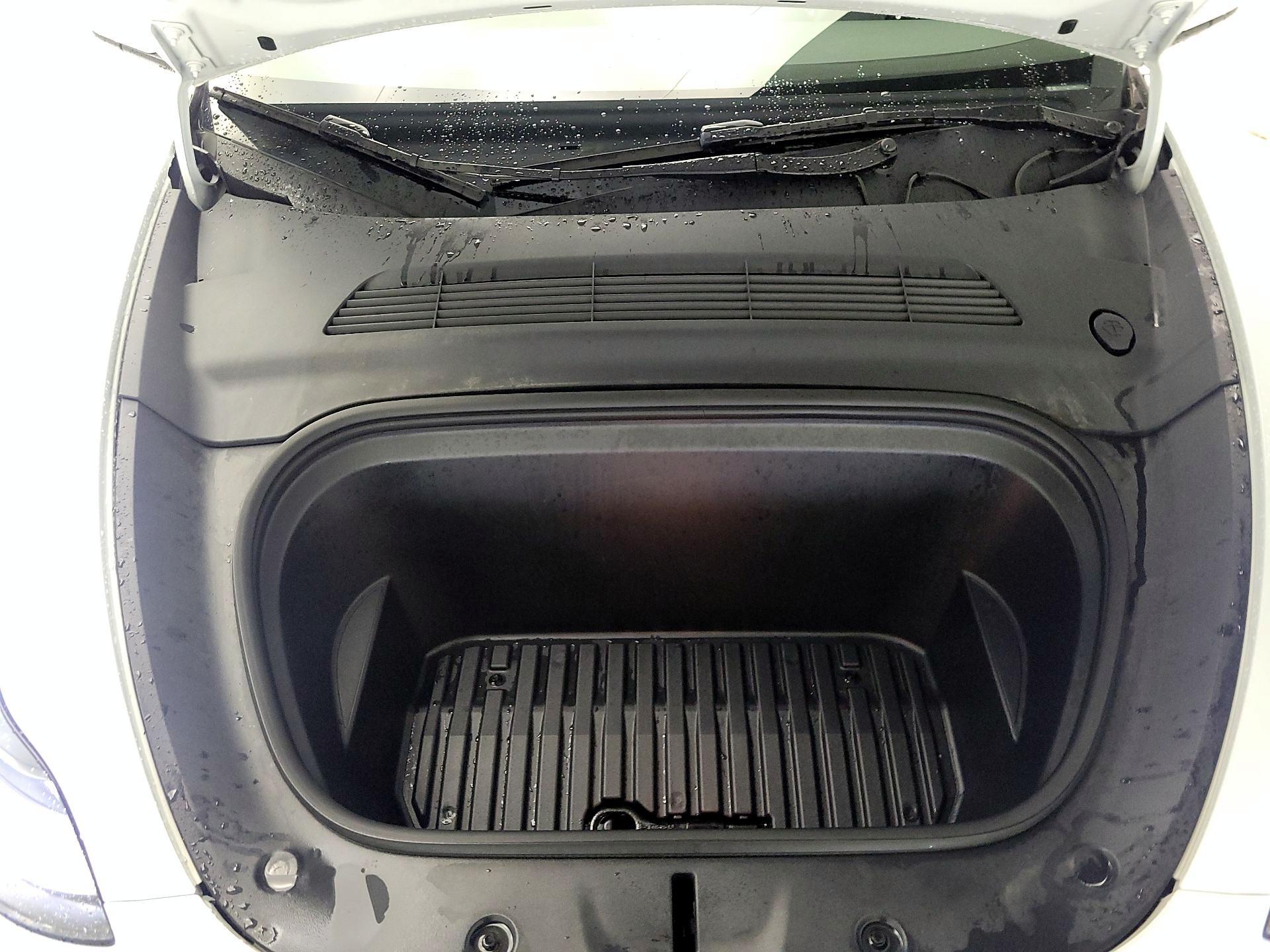 Thumbnail: 2024 Tesla Model Y - 17