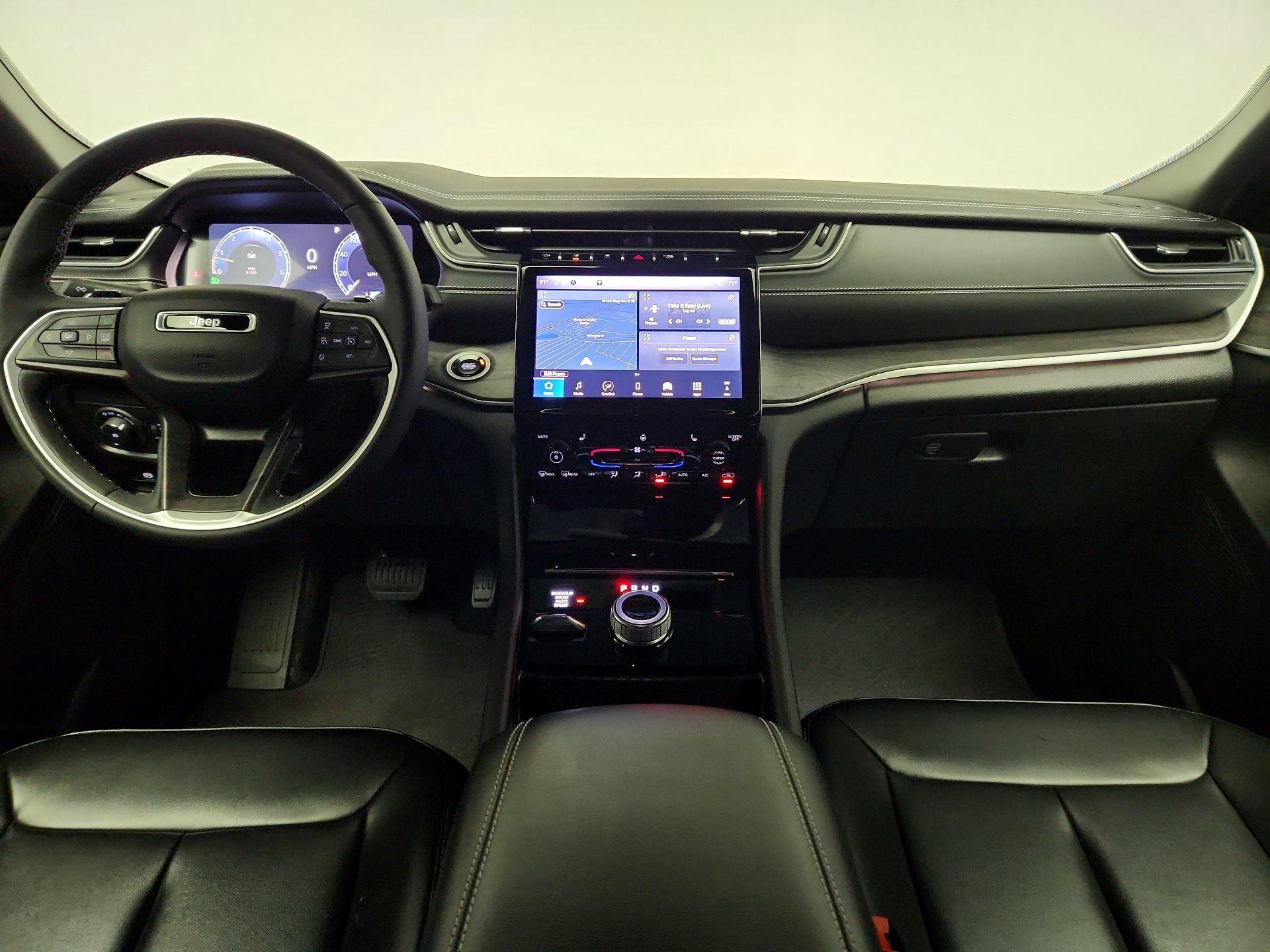 Thumbnail: 2024 Jeep Grand Cherokee L - 9