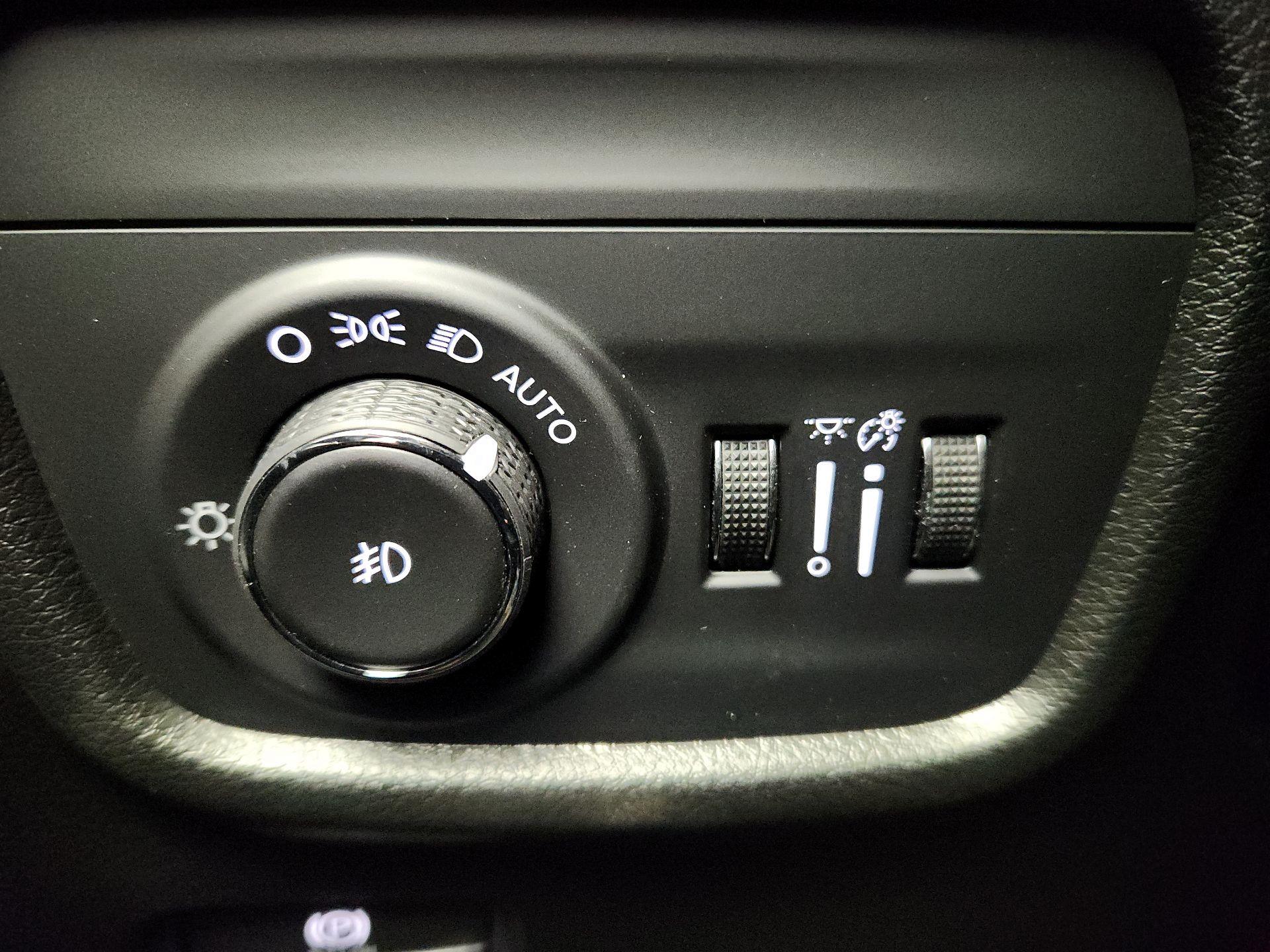 Thumbnail: 2024 Jeep Grand Cherokee L - 13