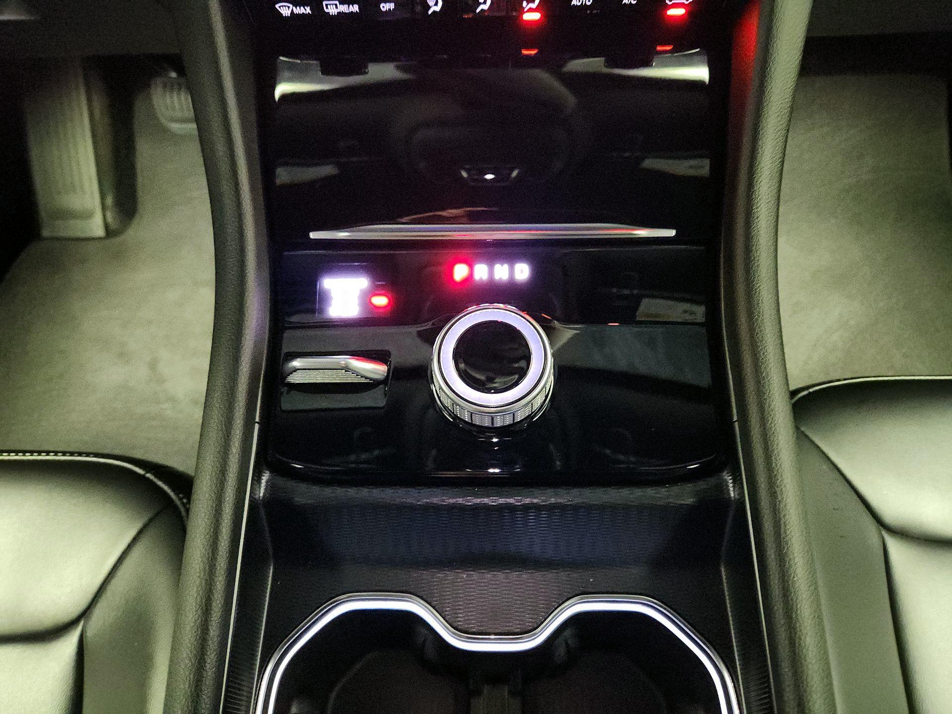 Thumbnail: 2024 Jeep Grand Cherokee L - 18