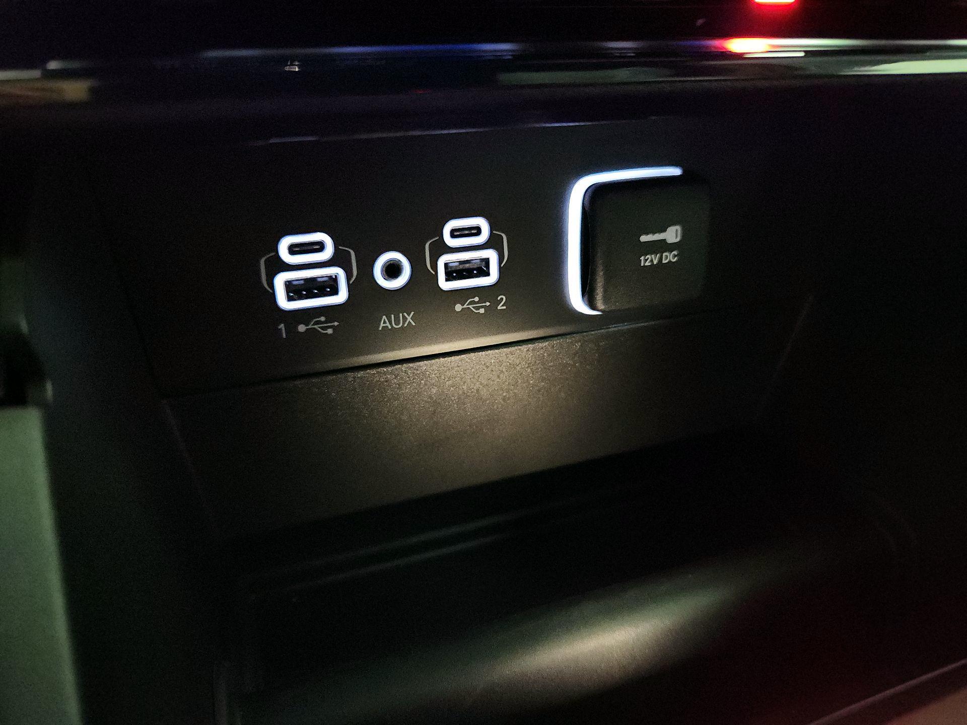 Thumbnail: 2024 Jeep Grand Cherokee L - 19