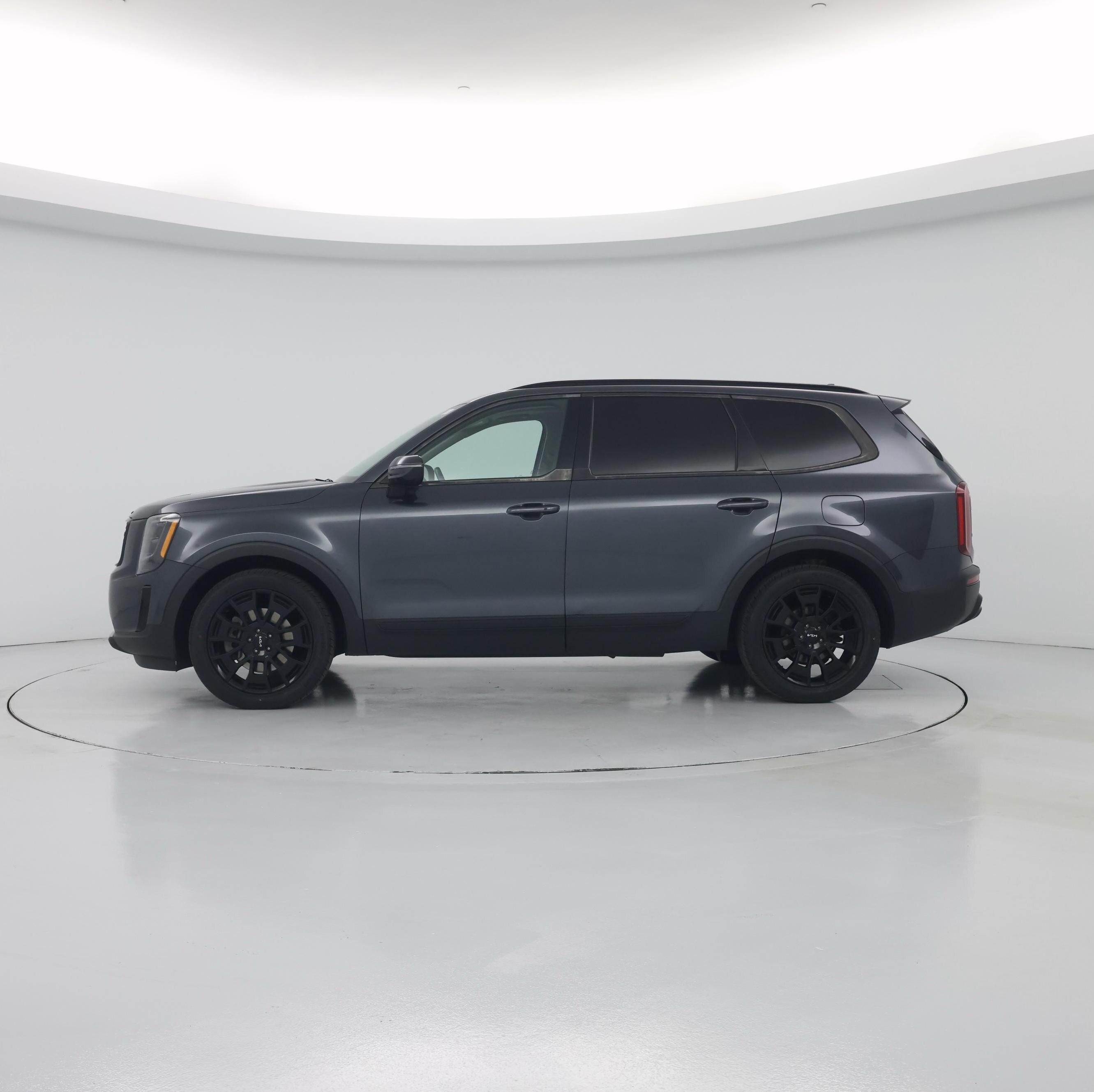 Thumbnail: 2022 Kia Telluride - 3