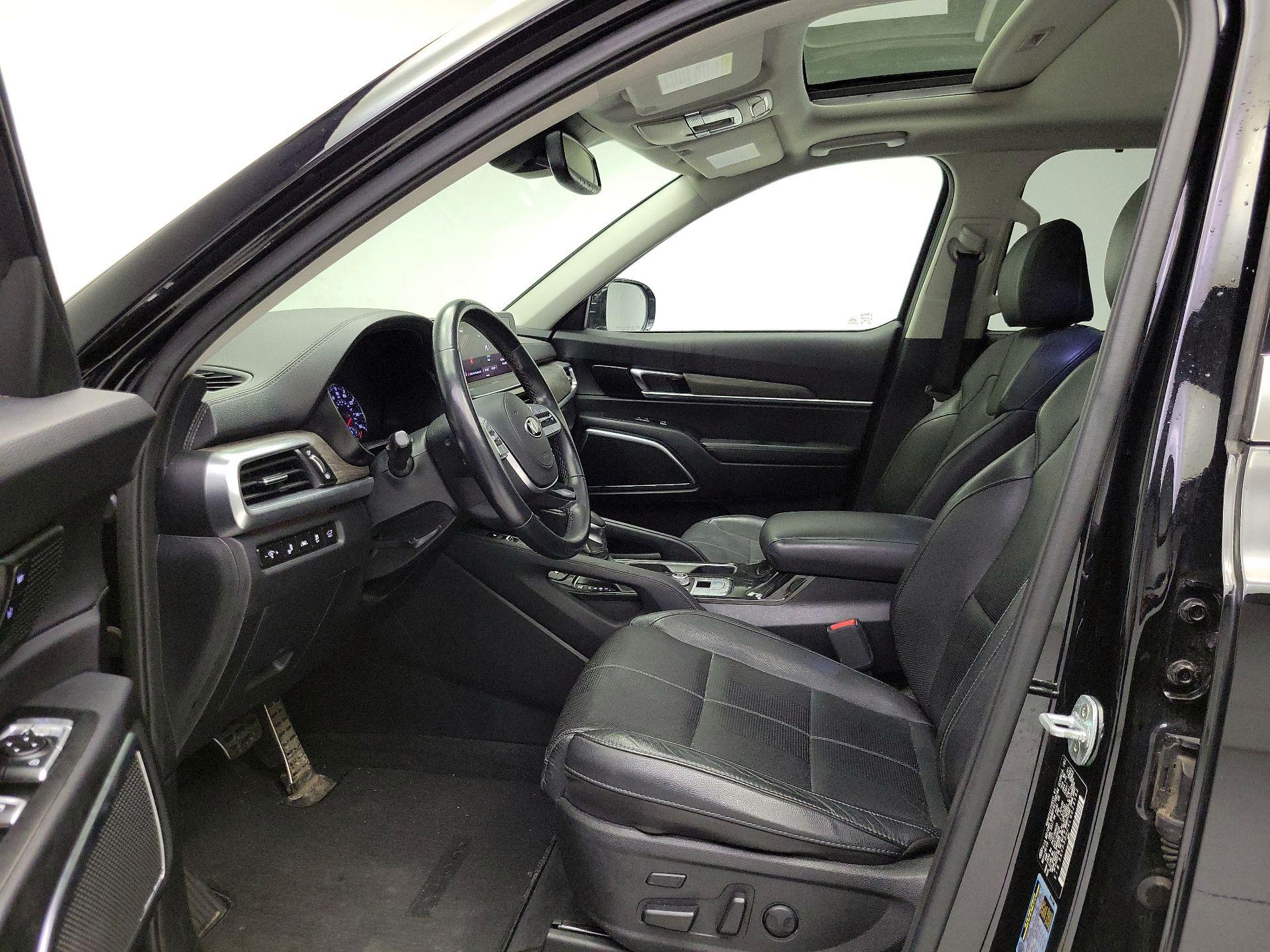 Thumbnail: 2020 Kia Telluride - 11