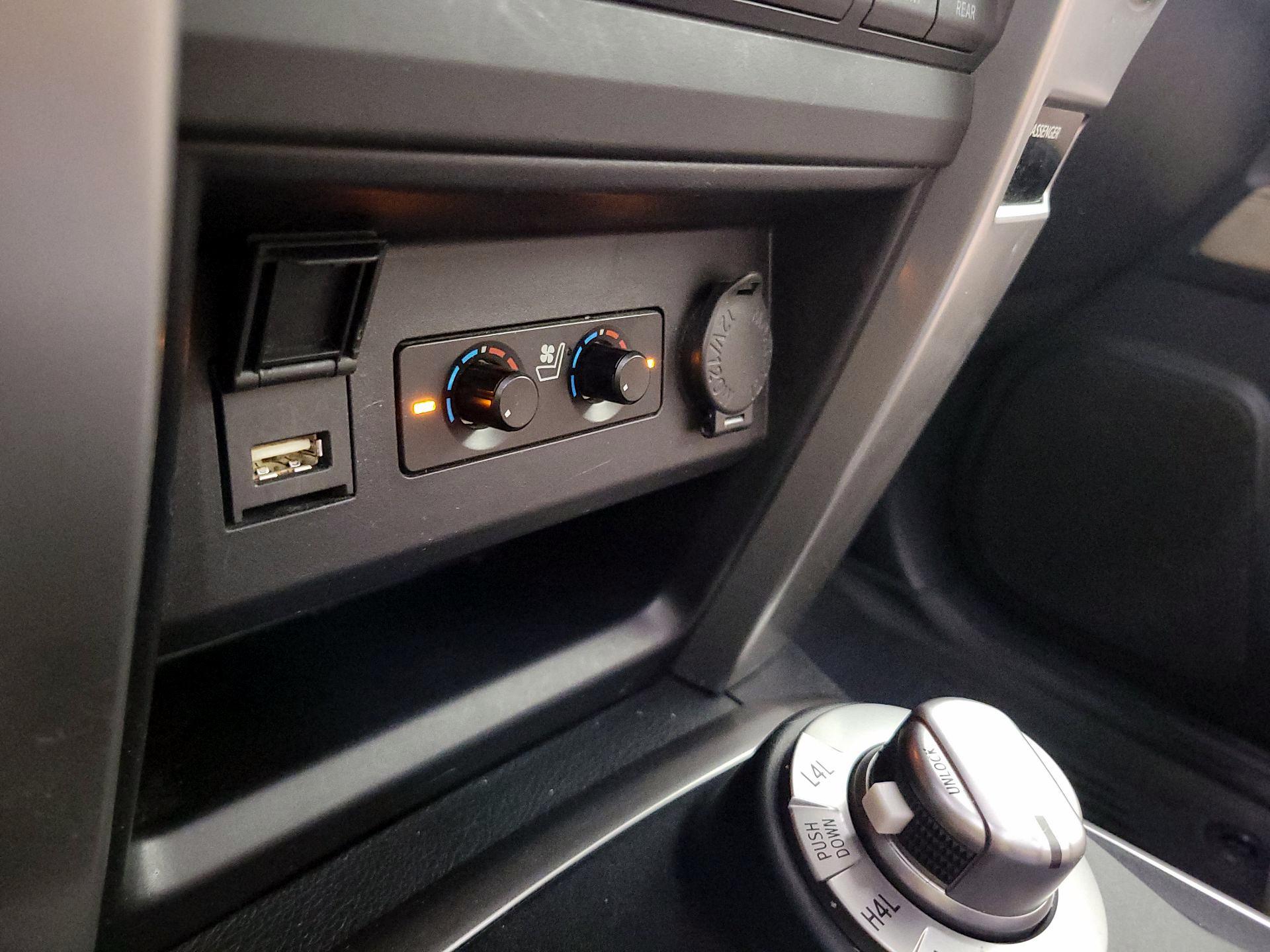 Thumbnail: 2023 Toyota 4Runner - 19