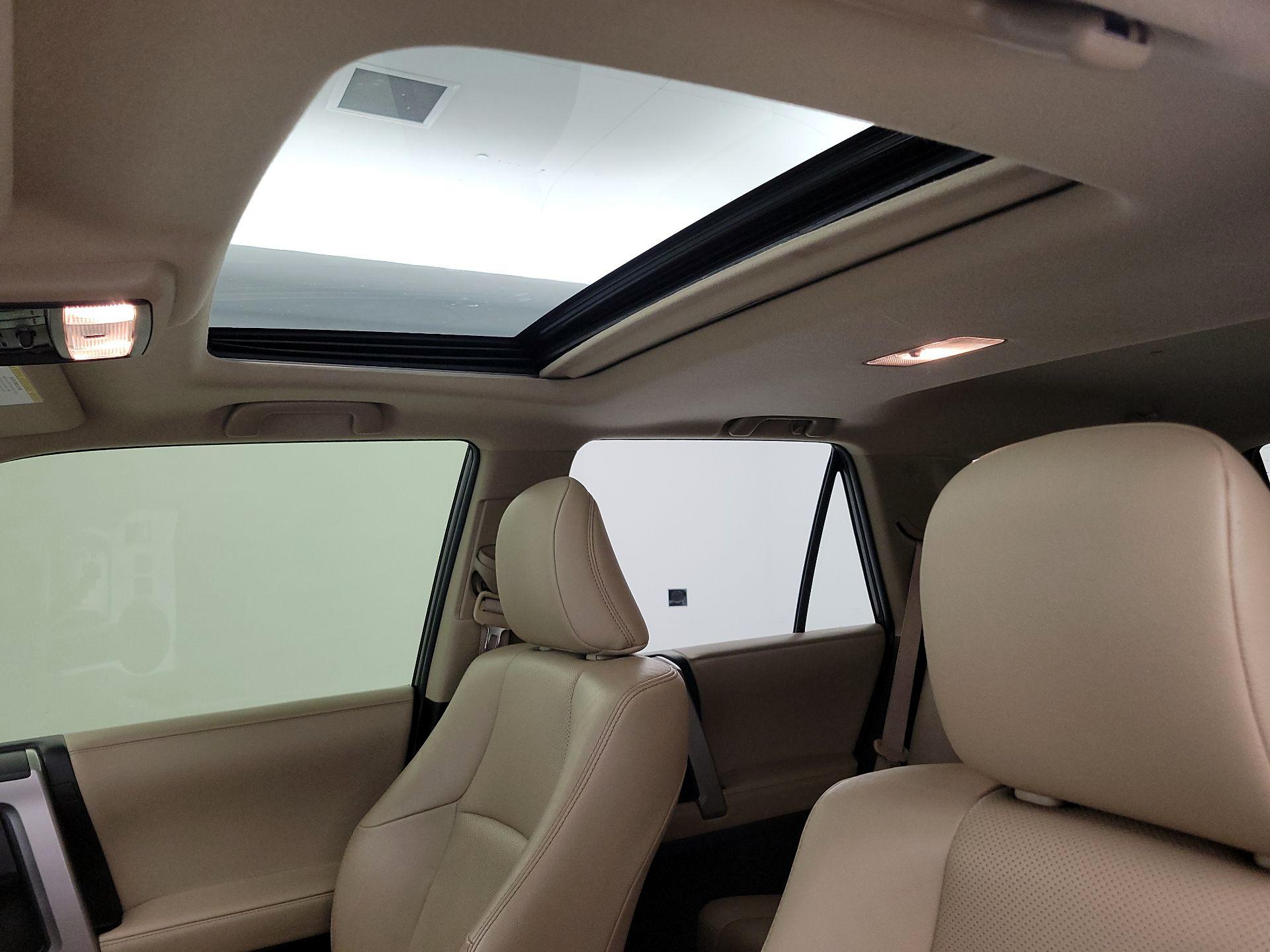 Thumbnail: 2023 Toyota 4Runner - 20