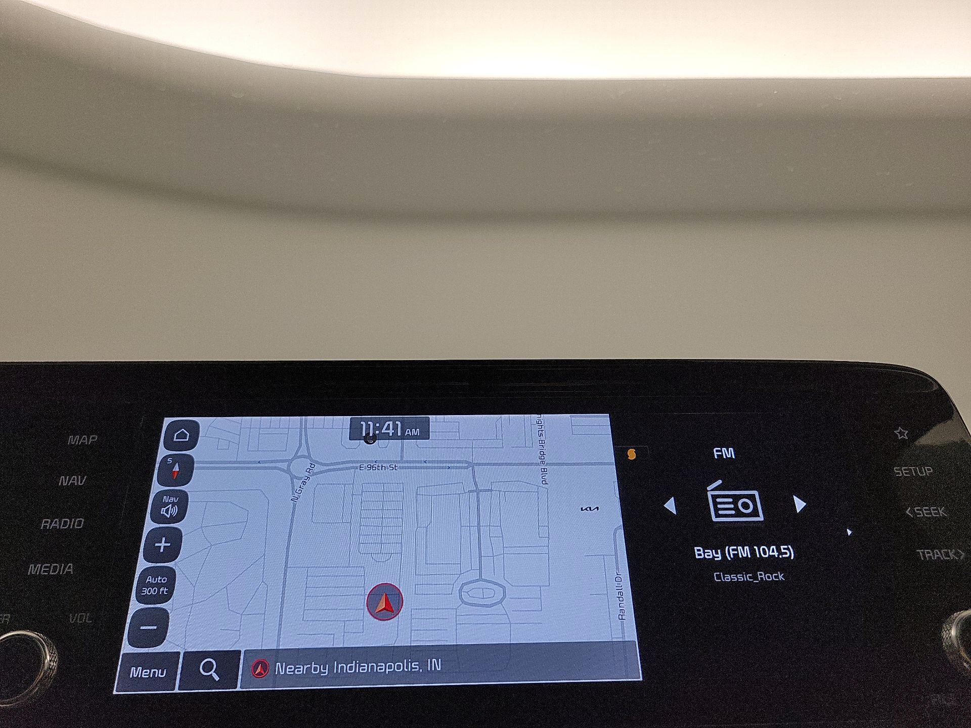 Thumbnail: 2023 Kia Sorento - 14