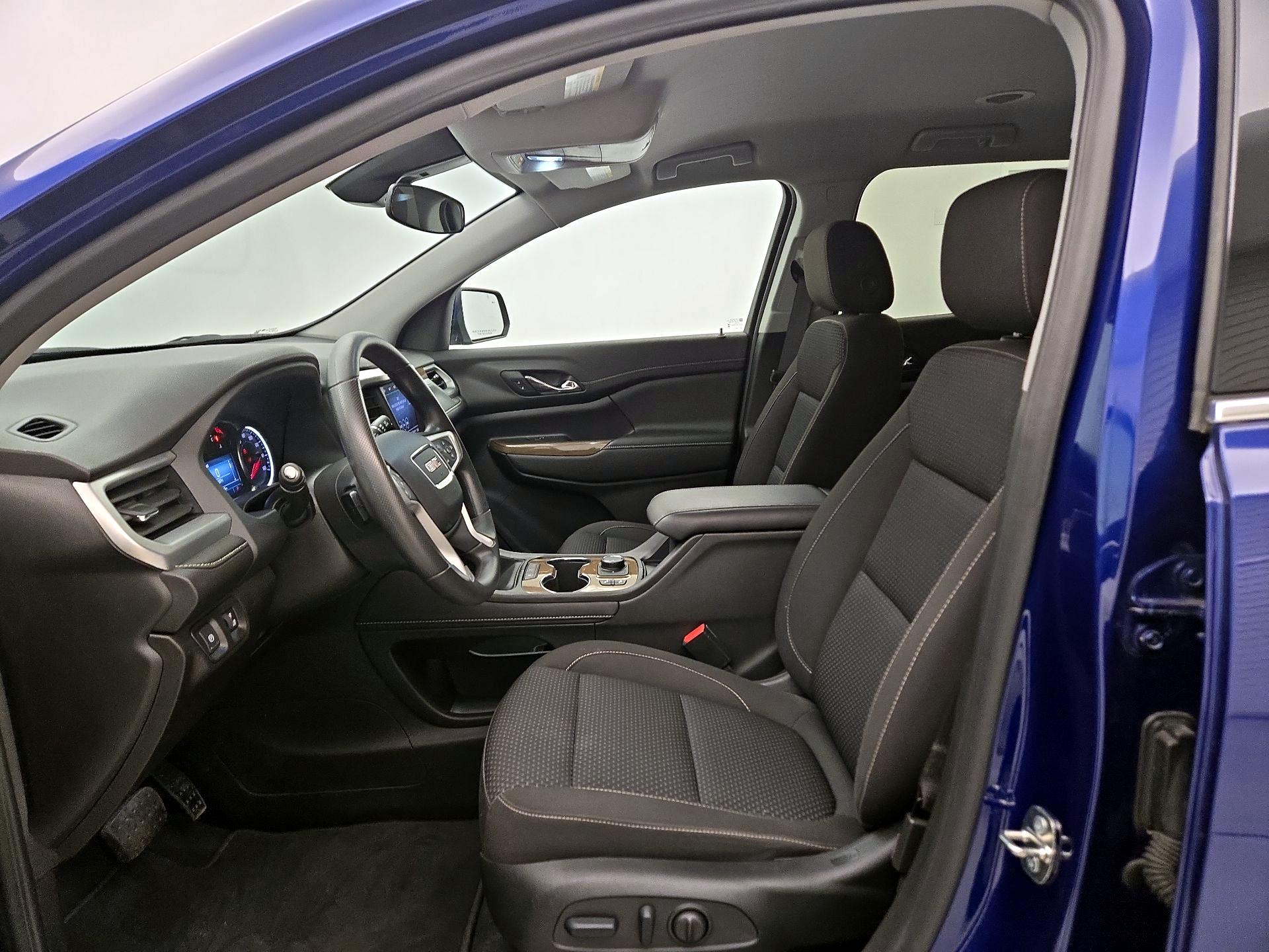 Thumbnail: 2023 GMC Acadia - 11