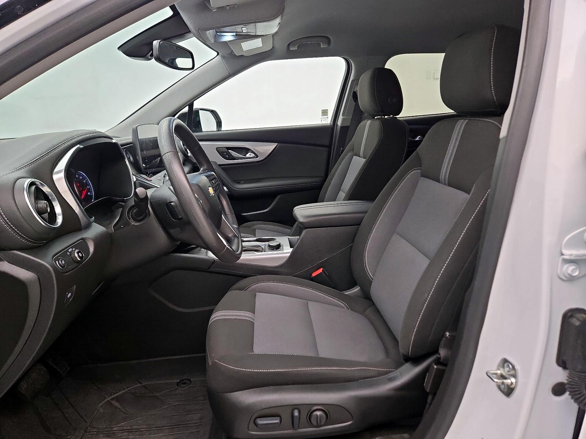 Thumbnail: 2023 Chevrolet Blazer - 11