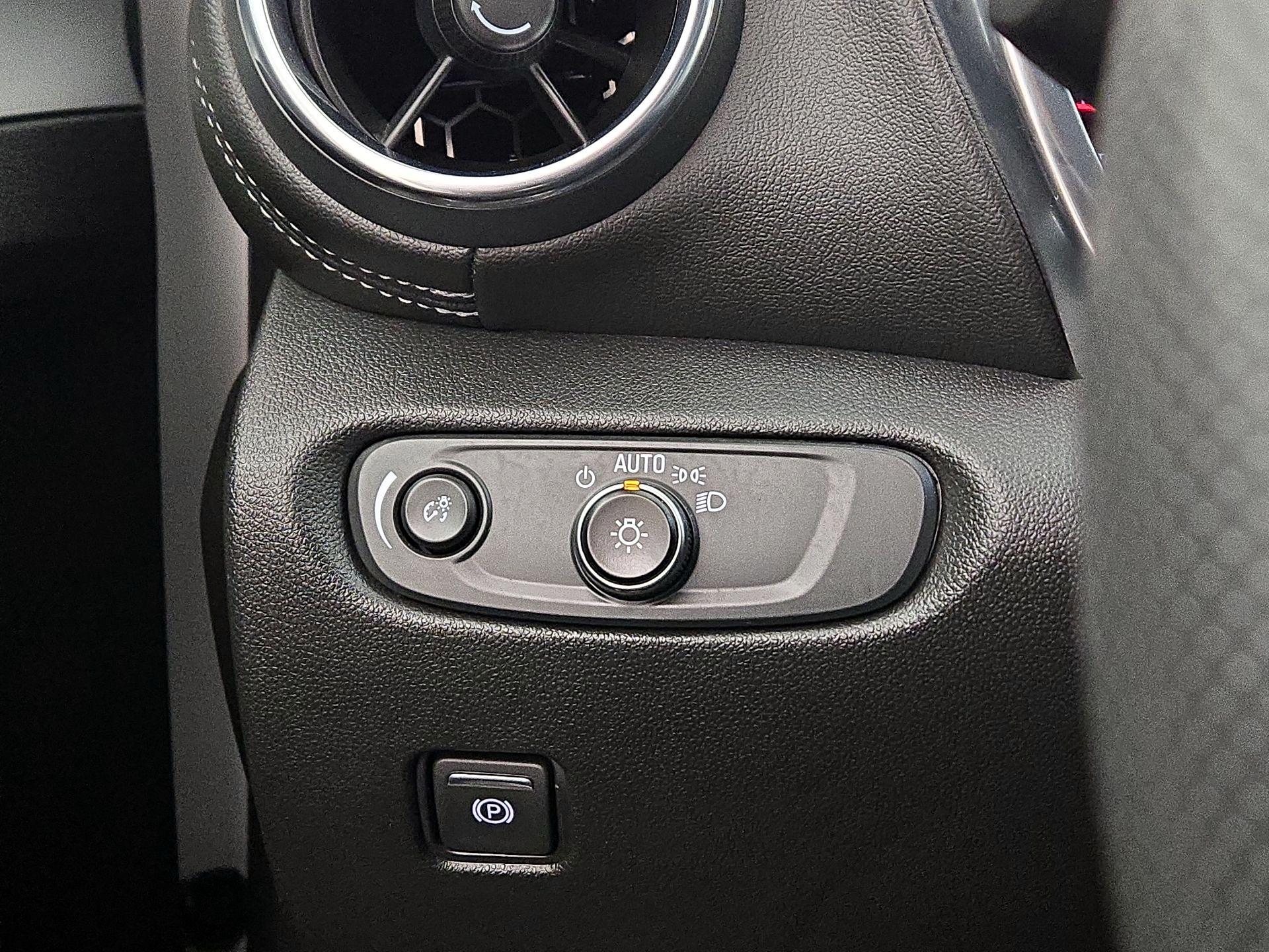 Thumbnail: 2023 Chevrolet Blazer - 13