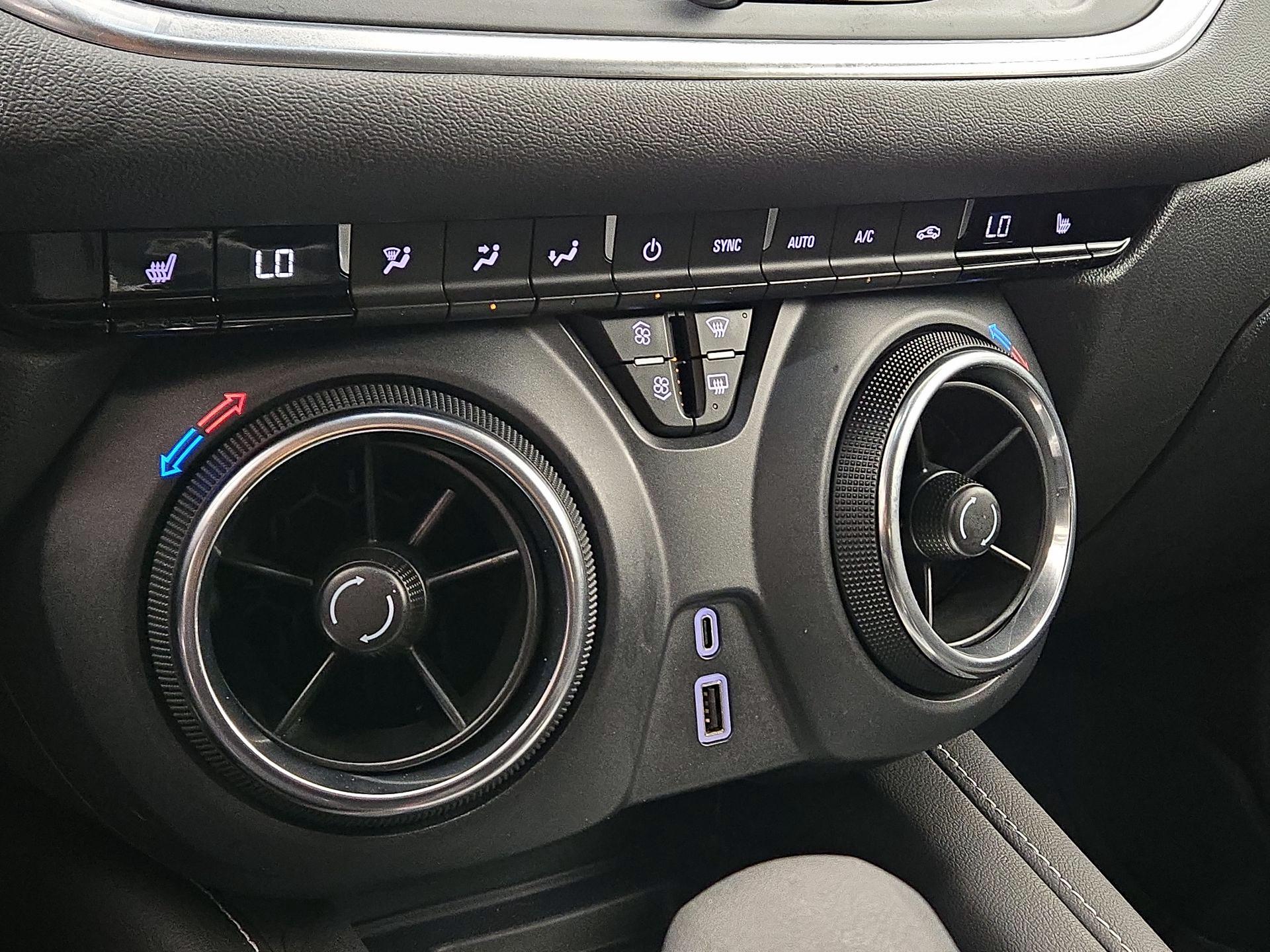 Thumbnail: 2023 Chevrolet Blazer - 16