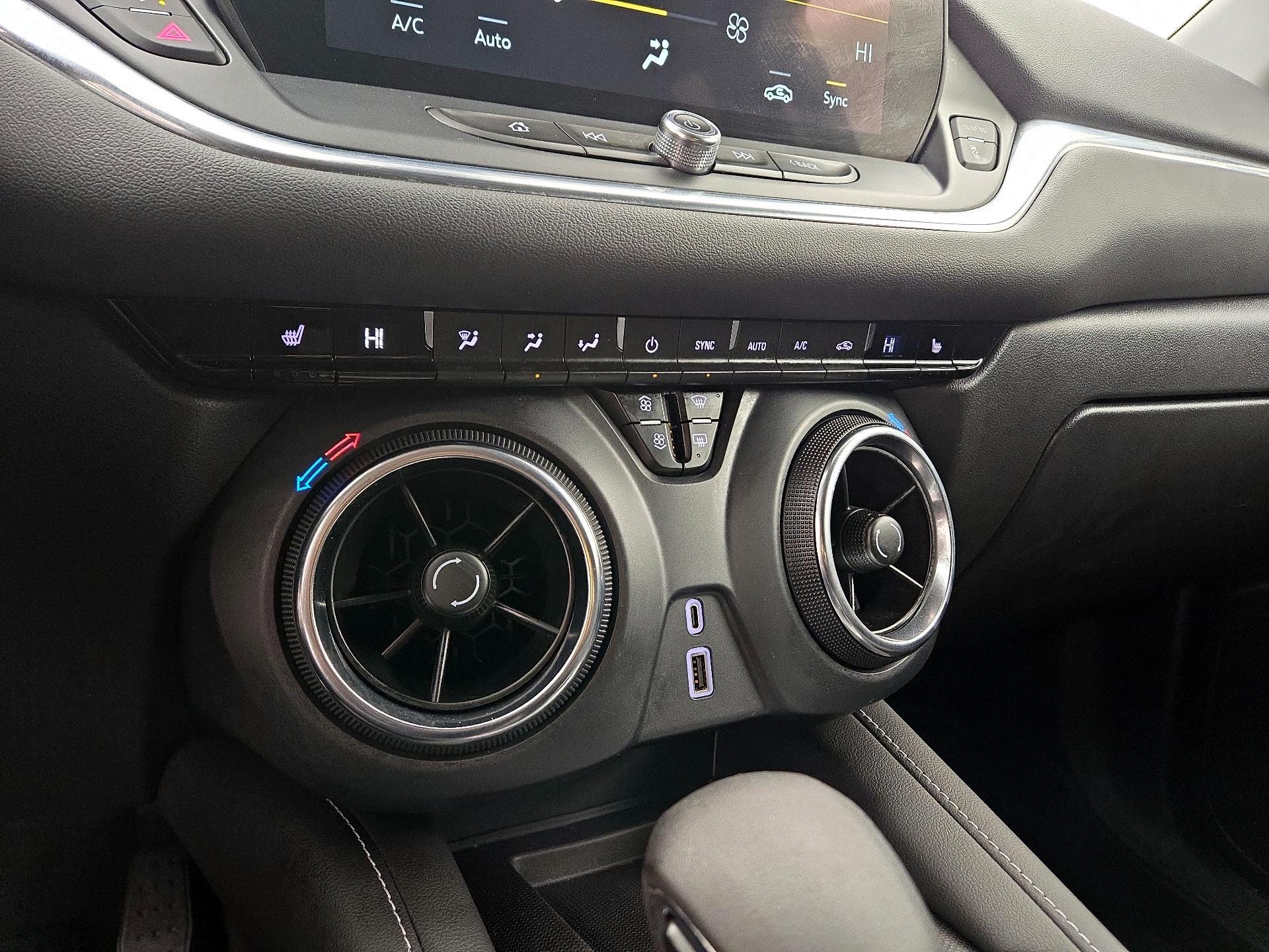 Thumbnail: 2023 Chevrolet Blazer - 16