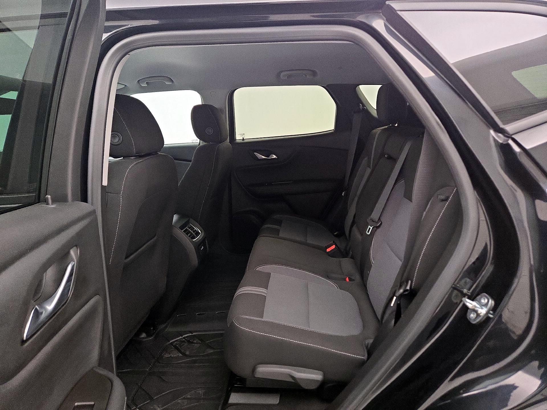 Thumbnail: 2023 Chevrolet Blazer - 19