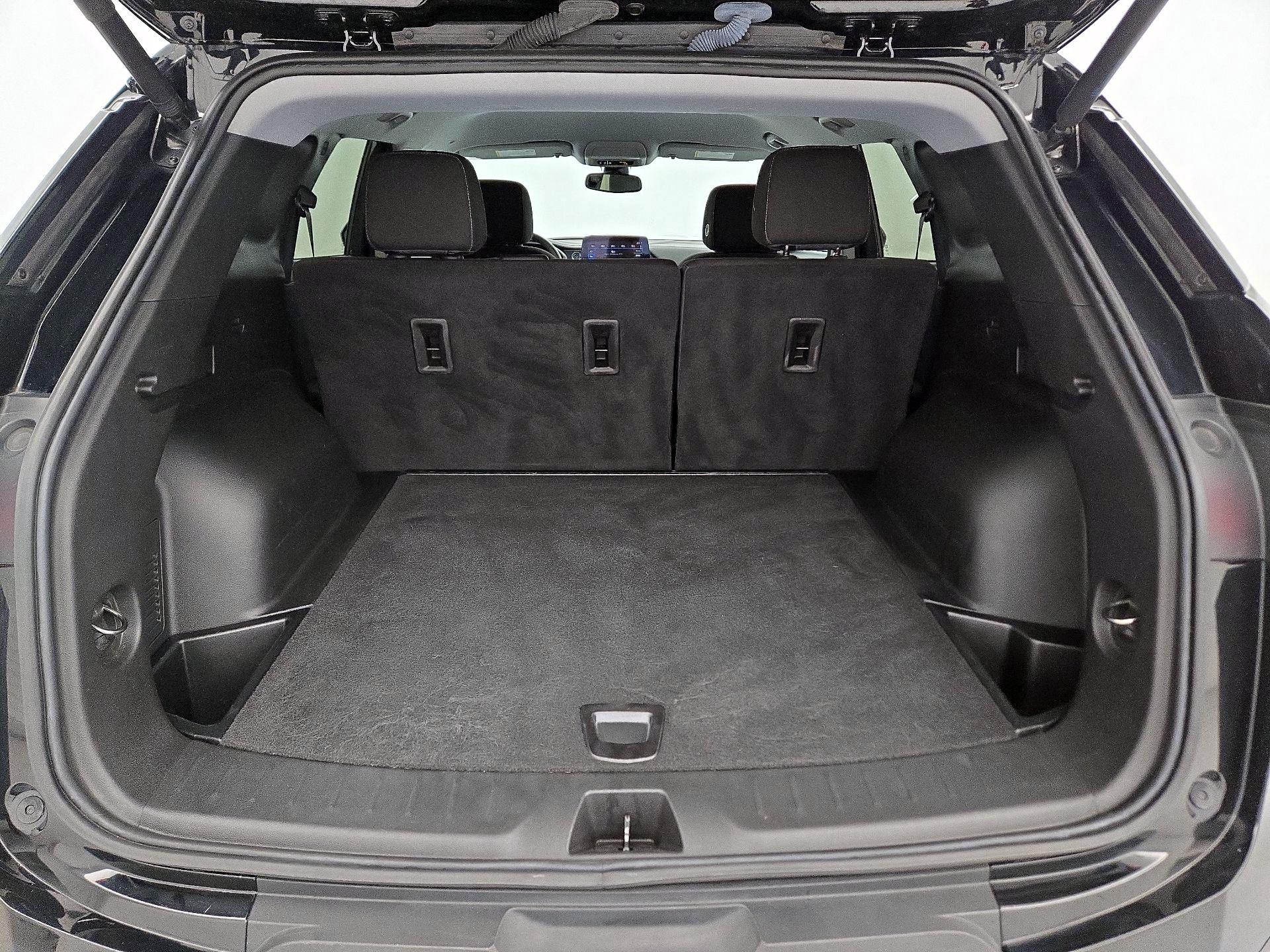 Thumbnail: 2023 Chevrolet Blazer - 20