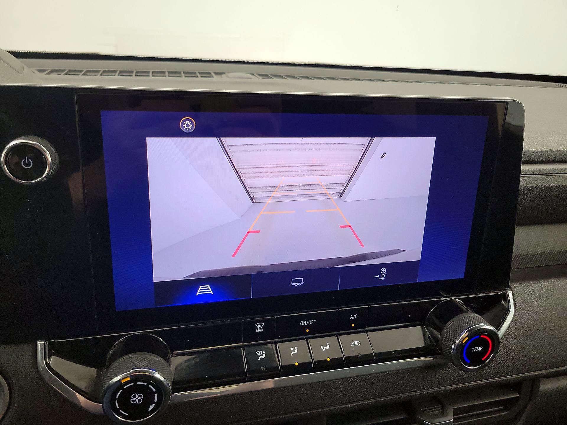 Thumbnail: 2023 Chevrolet Colorado - 14