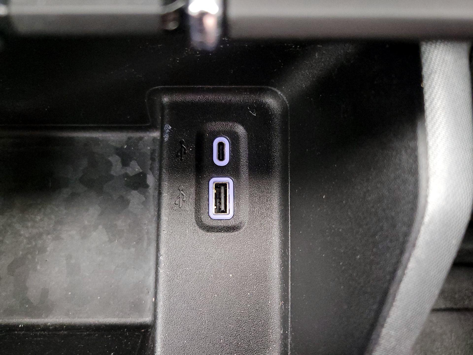 Thumbnail: 2023 Chevrolet Colorado - 18