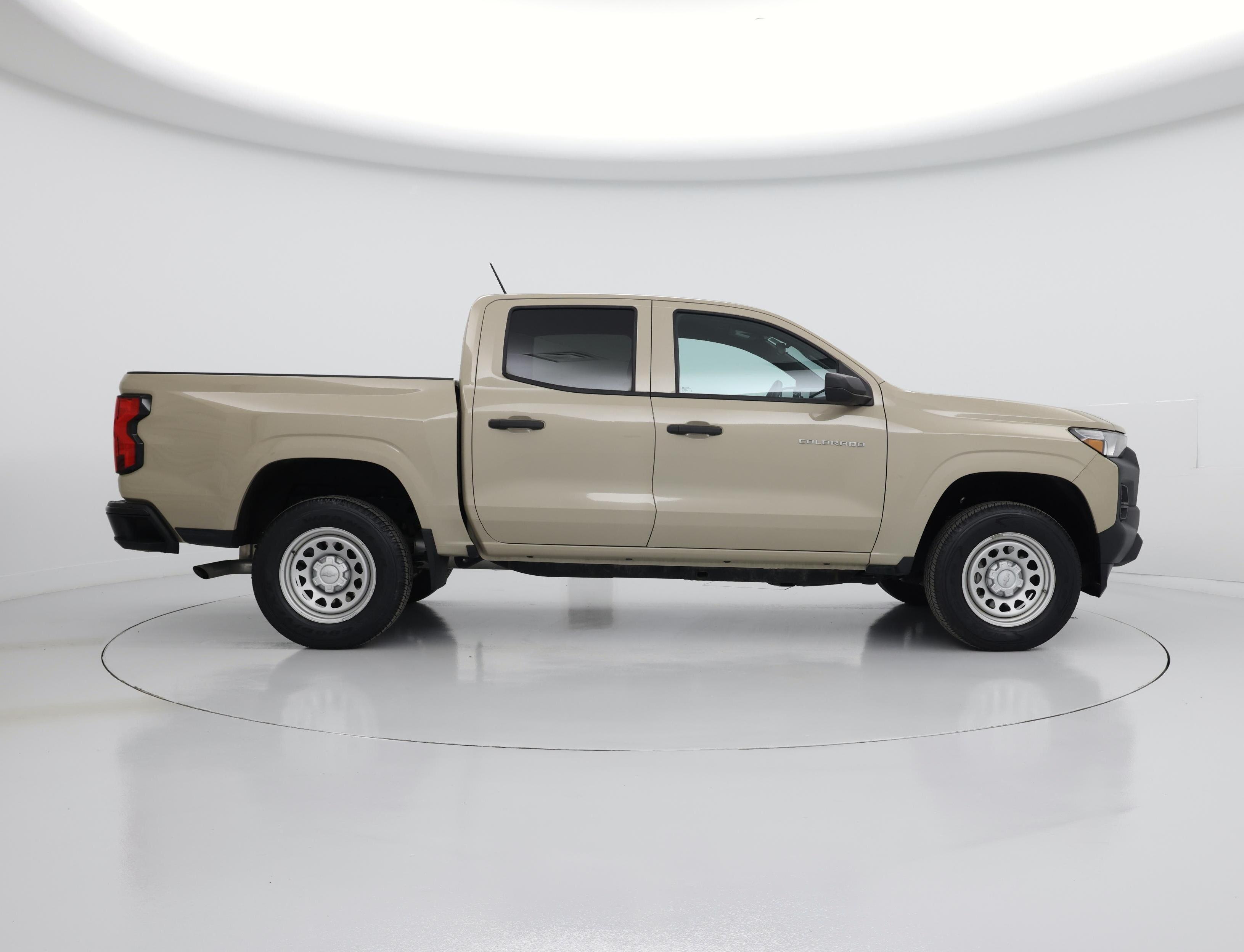 Thumbnail: 2023 Chevrolet Colorado - 7