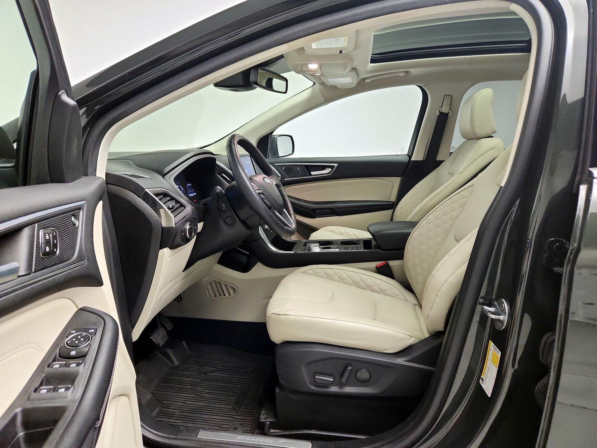 Thumbnail: 2023 Ford Edge - 11